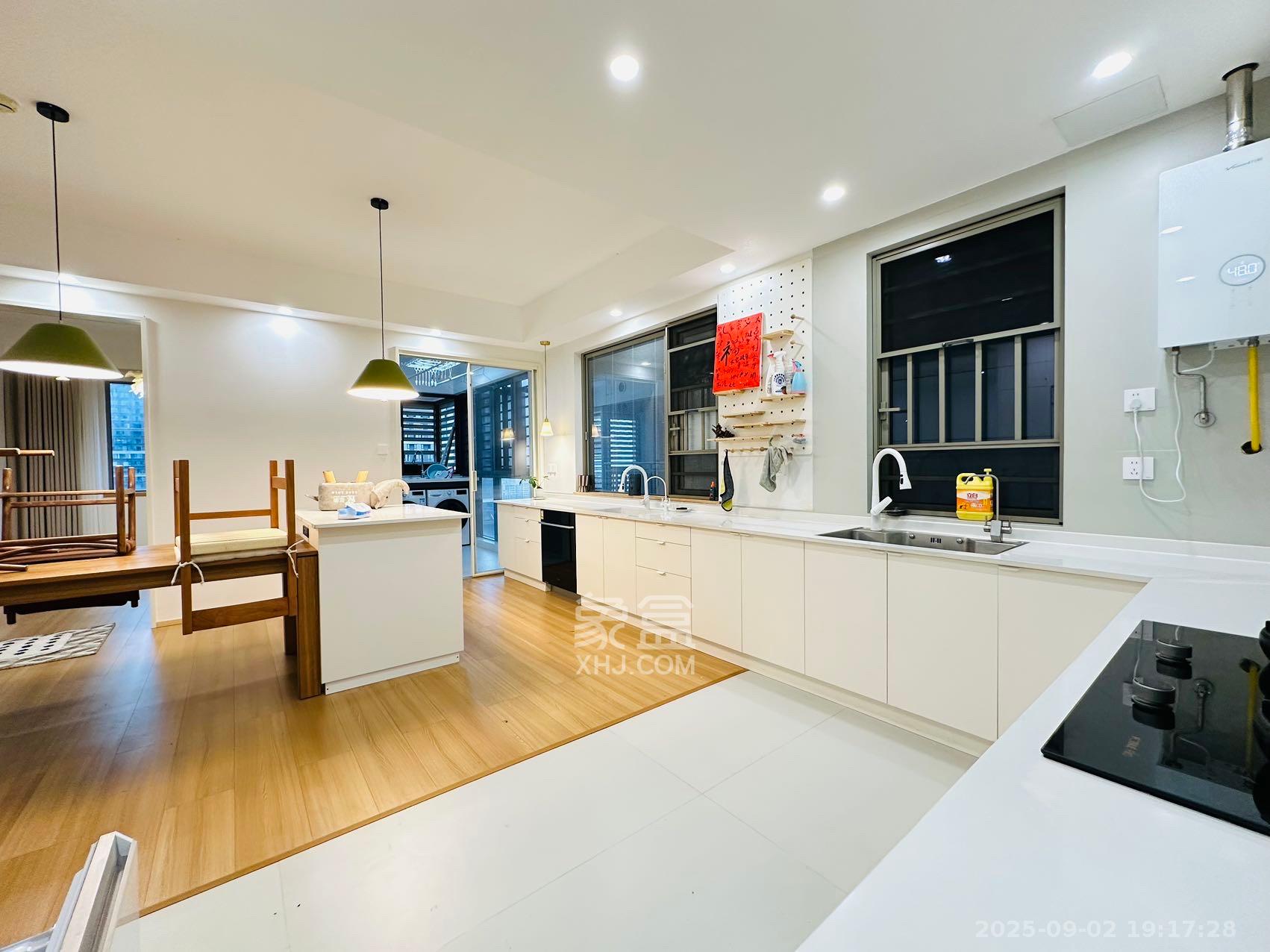 梅溪华府（新城金茂梦想华府）  4室2厅3卫    7000.0元/月室内图