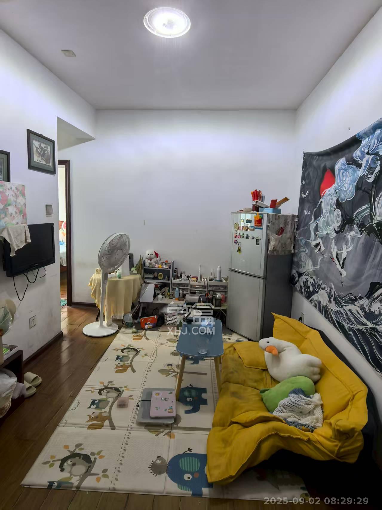 锦湘国际星城三期(锦绣苑) 1室1厅1卫 1600.0元/月 锦湘国际星城三期(锦绣苑) 1室1厅1卫 1600.0元/月室内图