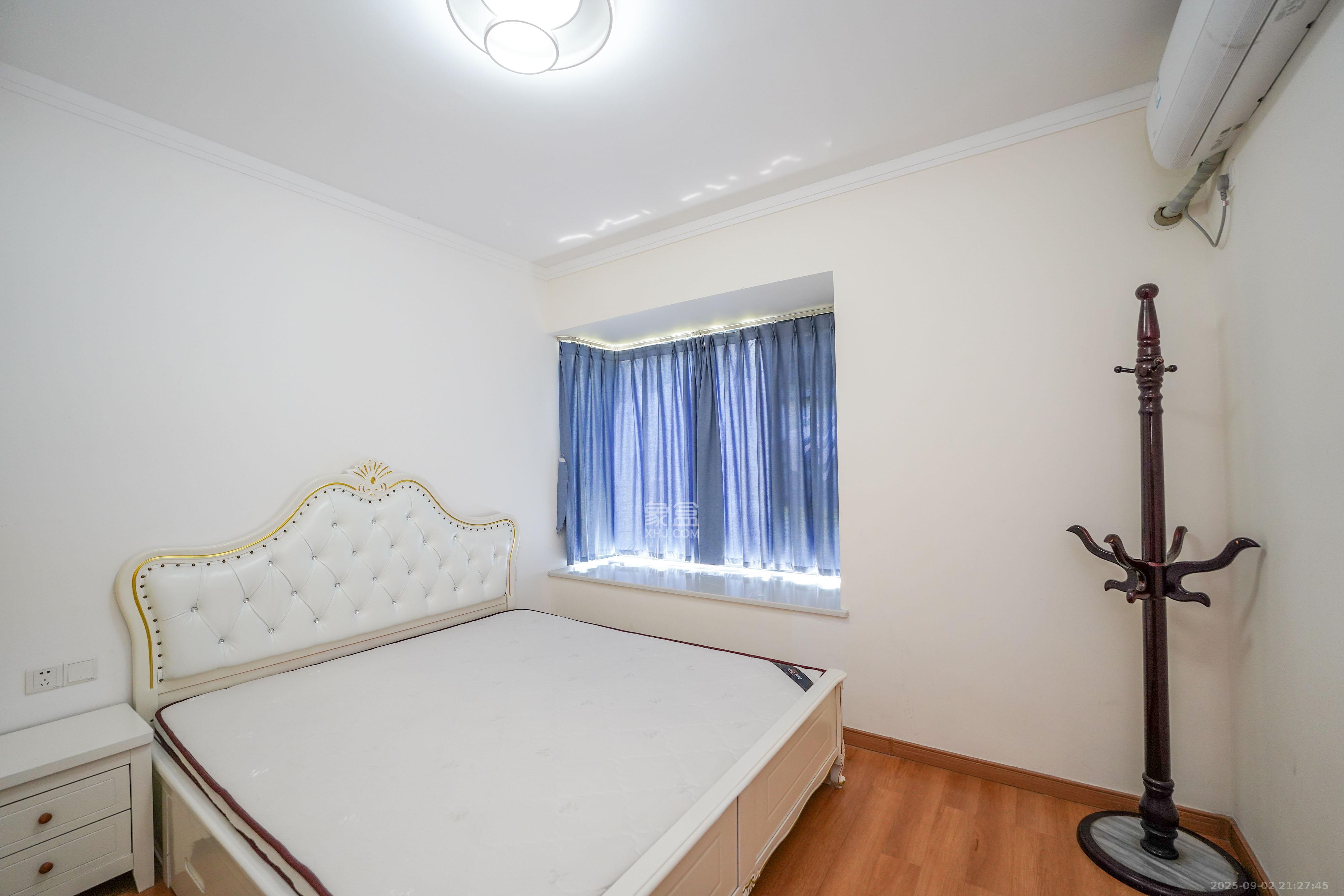 中建璟和城  4室2厅2卫    98.0万 中建璟和城  4室2厅2卫    98.0万卧室