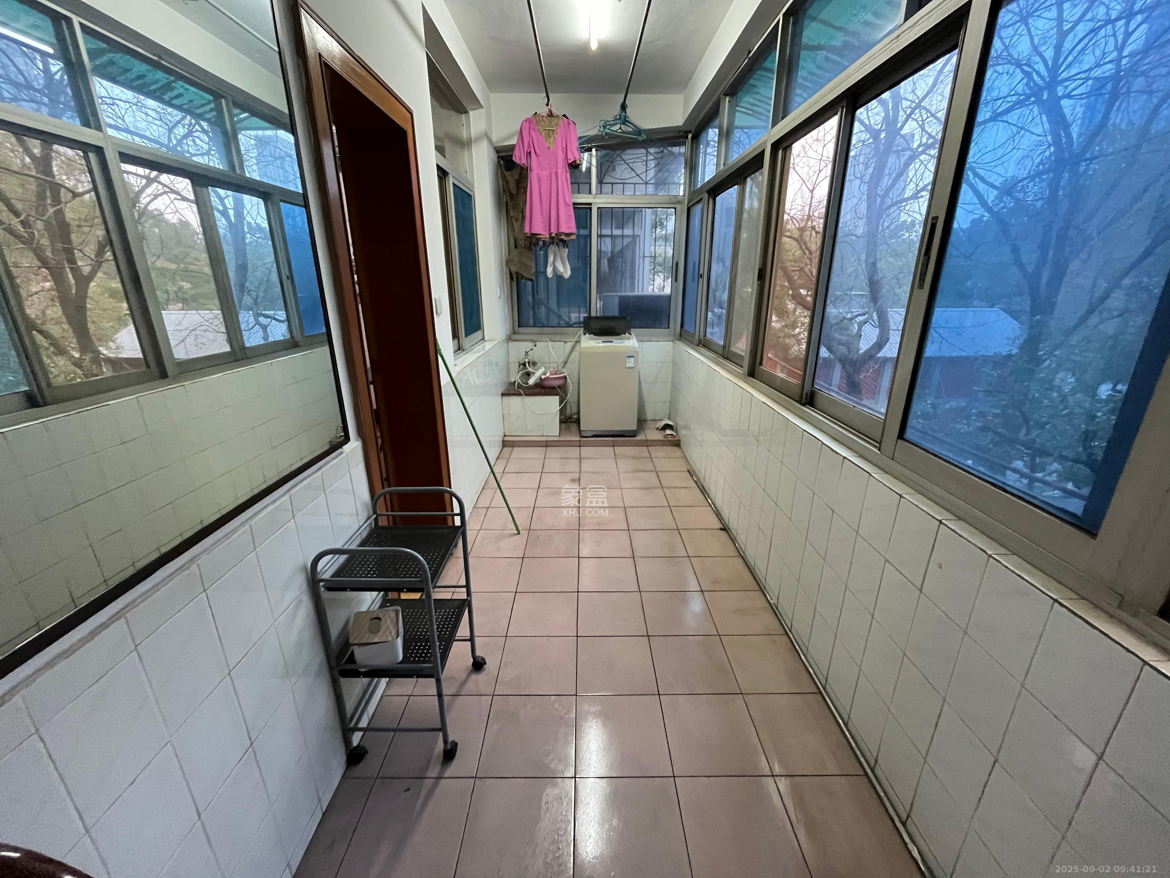 林业厅宿舍  3室2厅1卫    1800.0元/月室内图