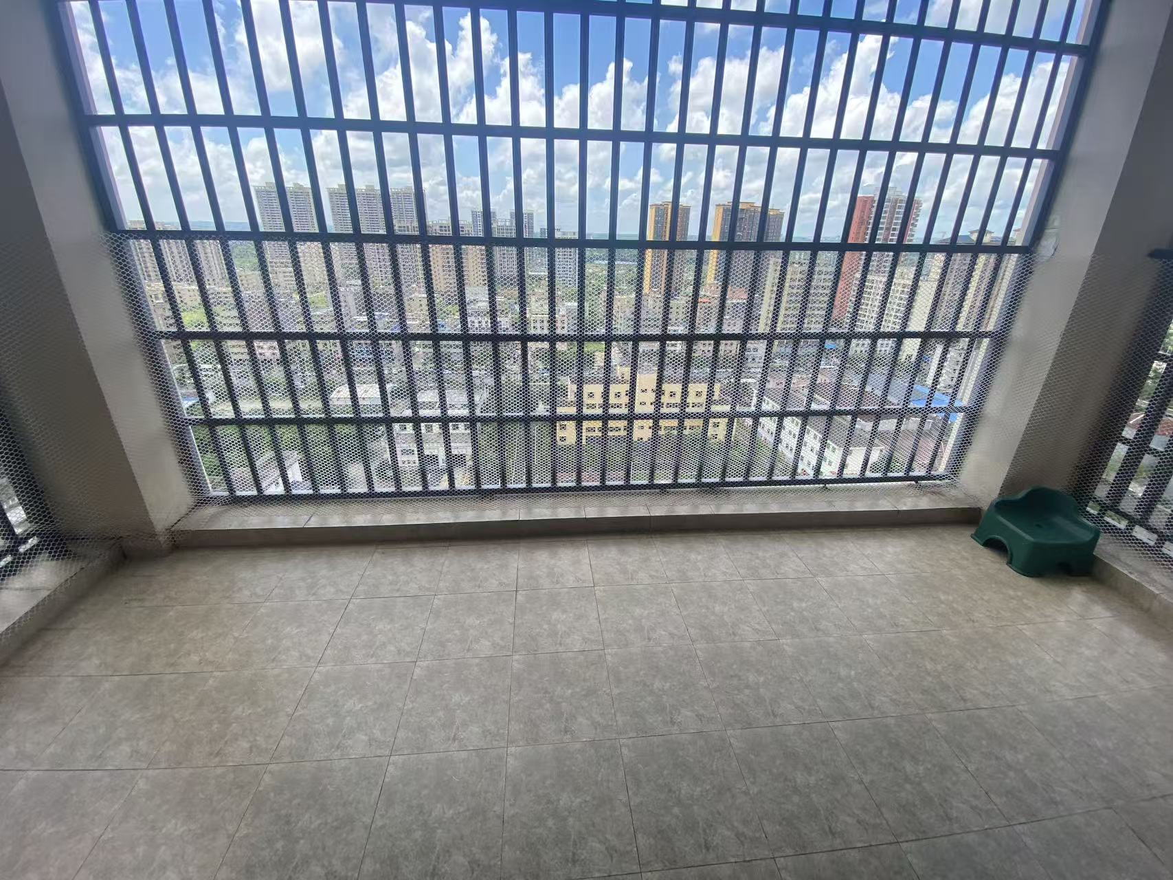 粤泰滨江花园 2室1厅1卫 2300.0元/月 粤泰滨江花园 2室1厅1卫 2300.0元/月室内图