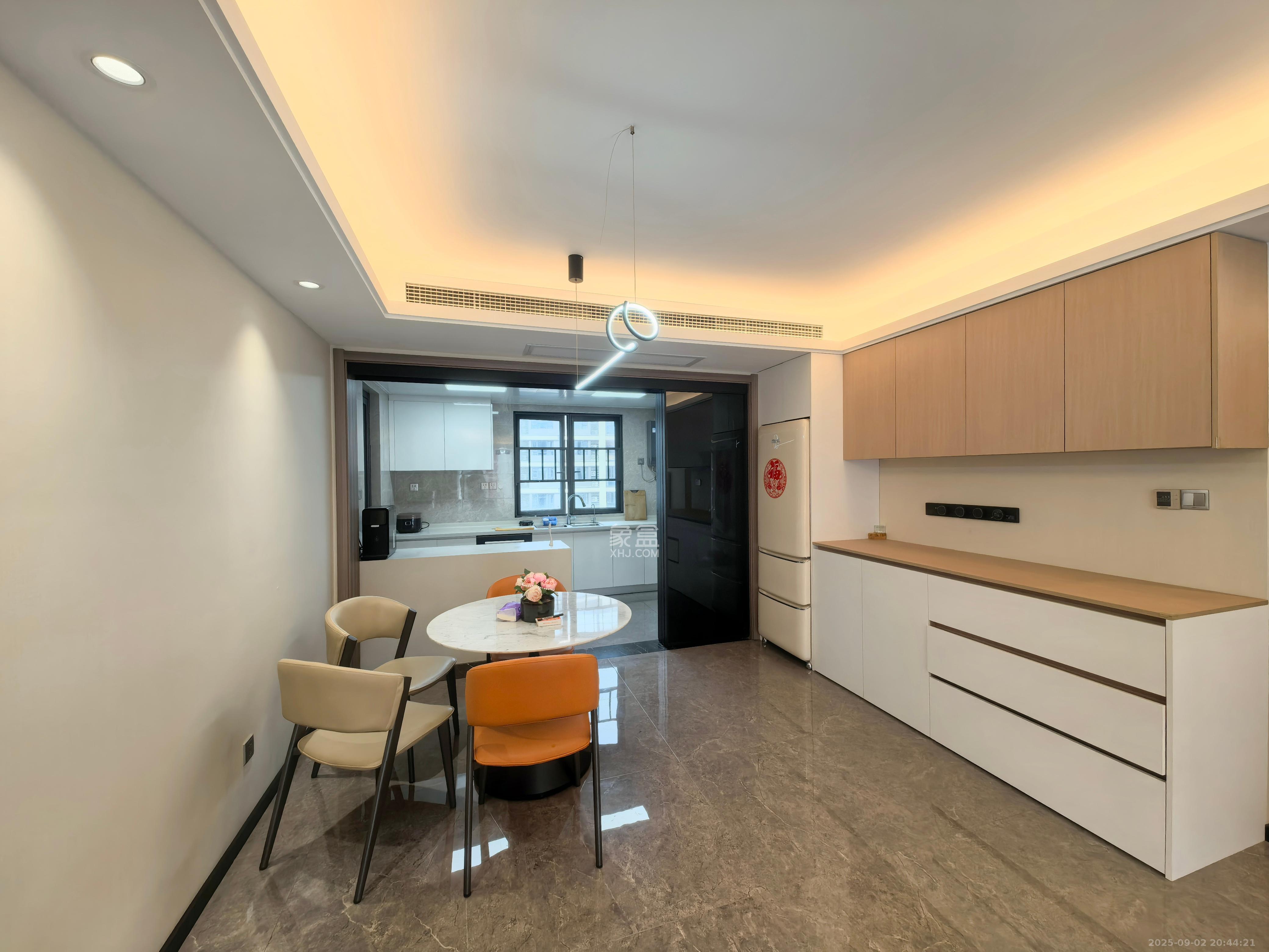 中海阅溪府  5室2厅2卫    6500.0元/月 中海阅溪府  5室2厅2卫    6500.0元/月室内图