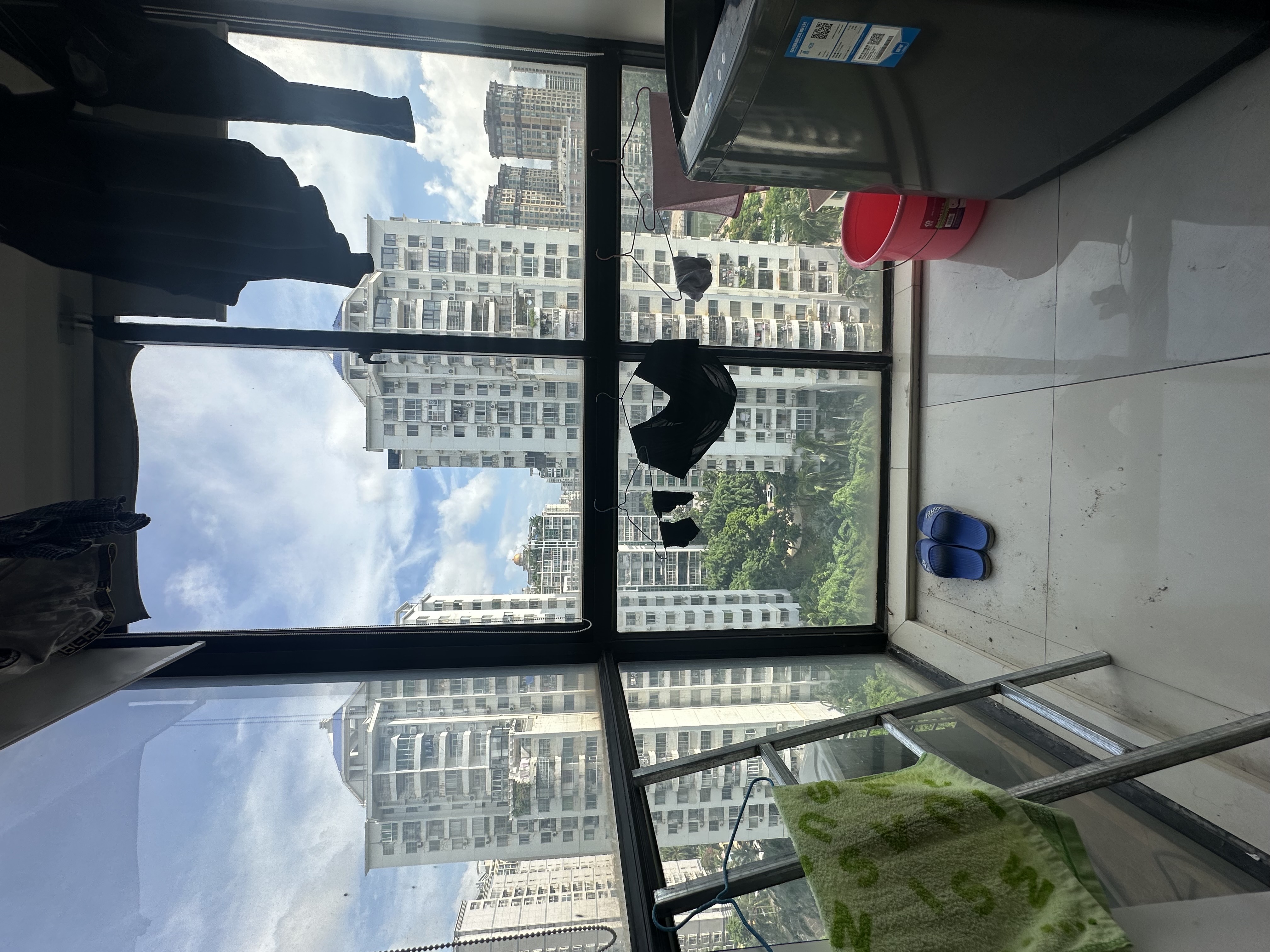 听海南国印象 1室1厅1卫 55.0万 听海南国印象 1室1厅1卫 55.0万客厅