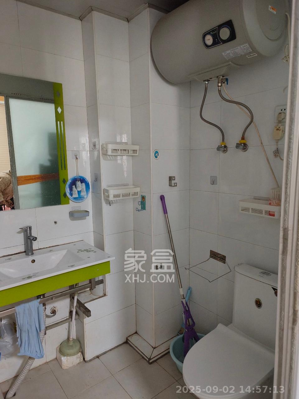 名富公寓  1室1厅1卫    1200.0元/月 名富公寓  1室1厅1卫    1200.0元/月室内图