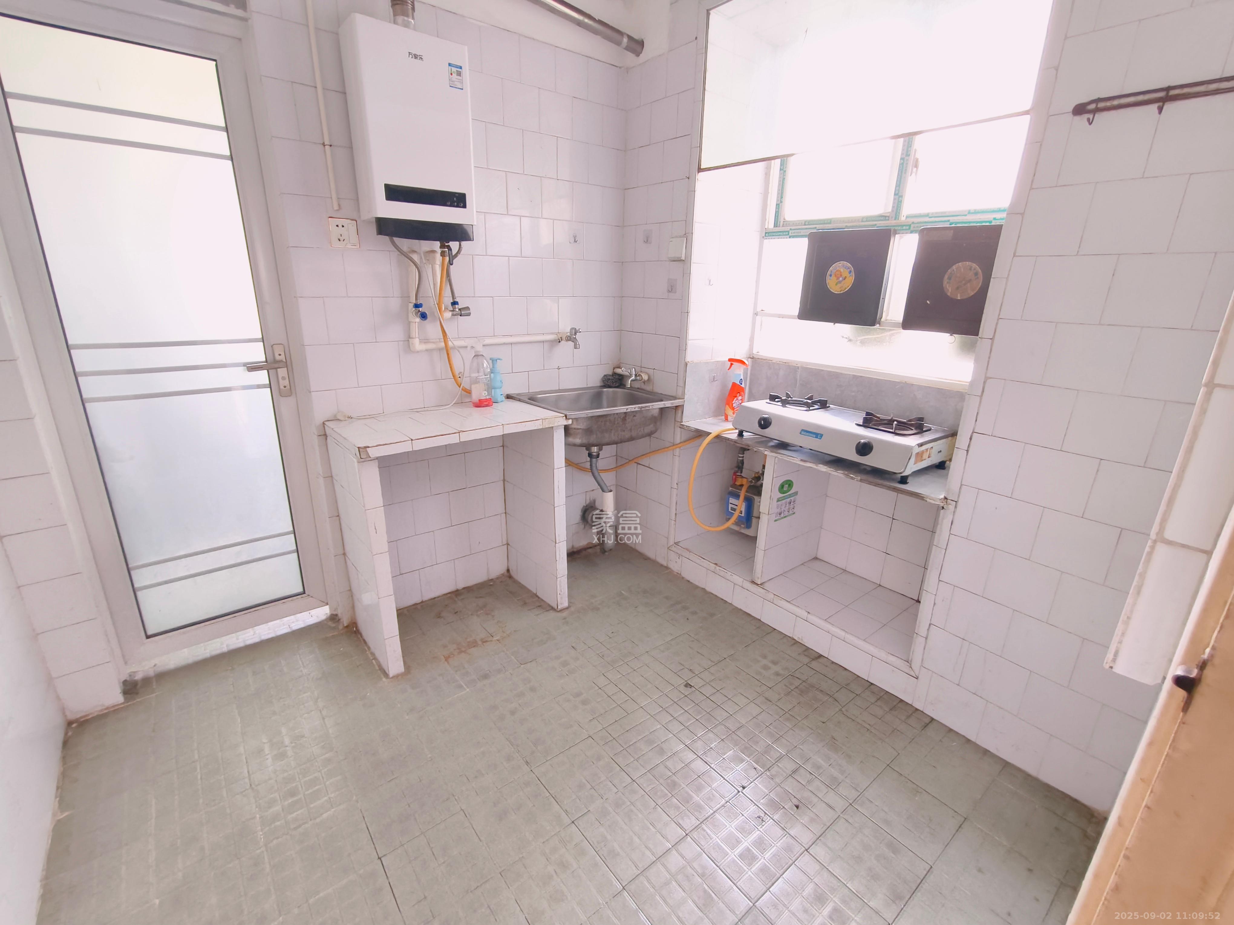 湖橡宿舍/湖橡小区  2室1厅1卫    1500.0元/月室内图