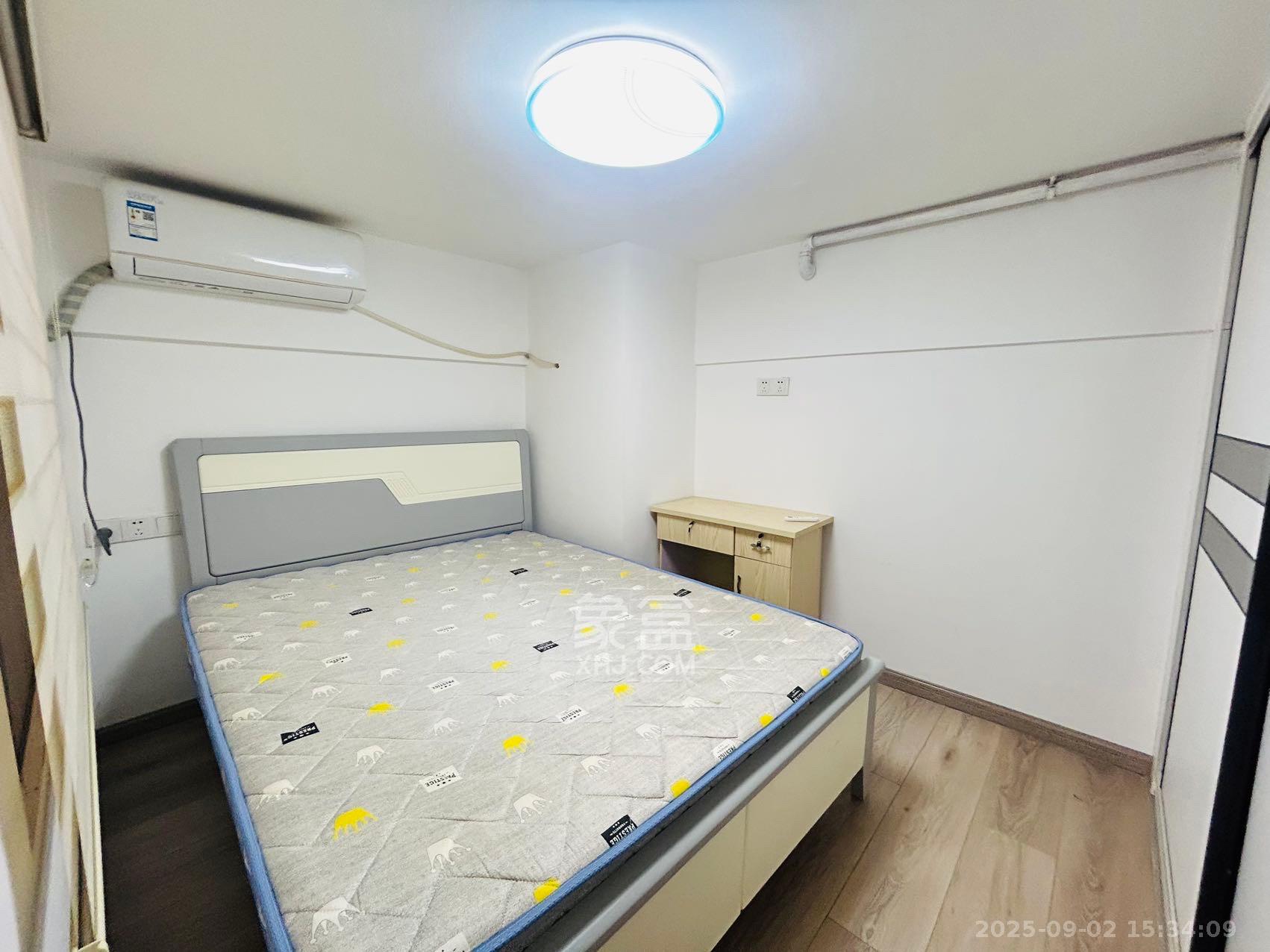 华润琨瑜府  2室1厅1卫    2300.0元/月 华润琨瑜府  2室1厅1卫    2300.0元/月室内图