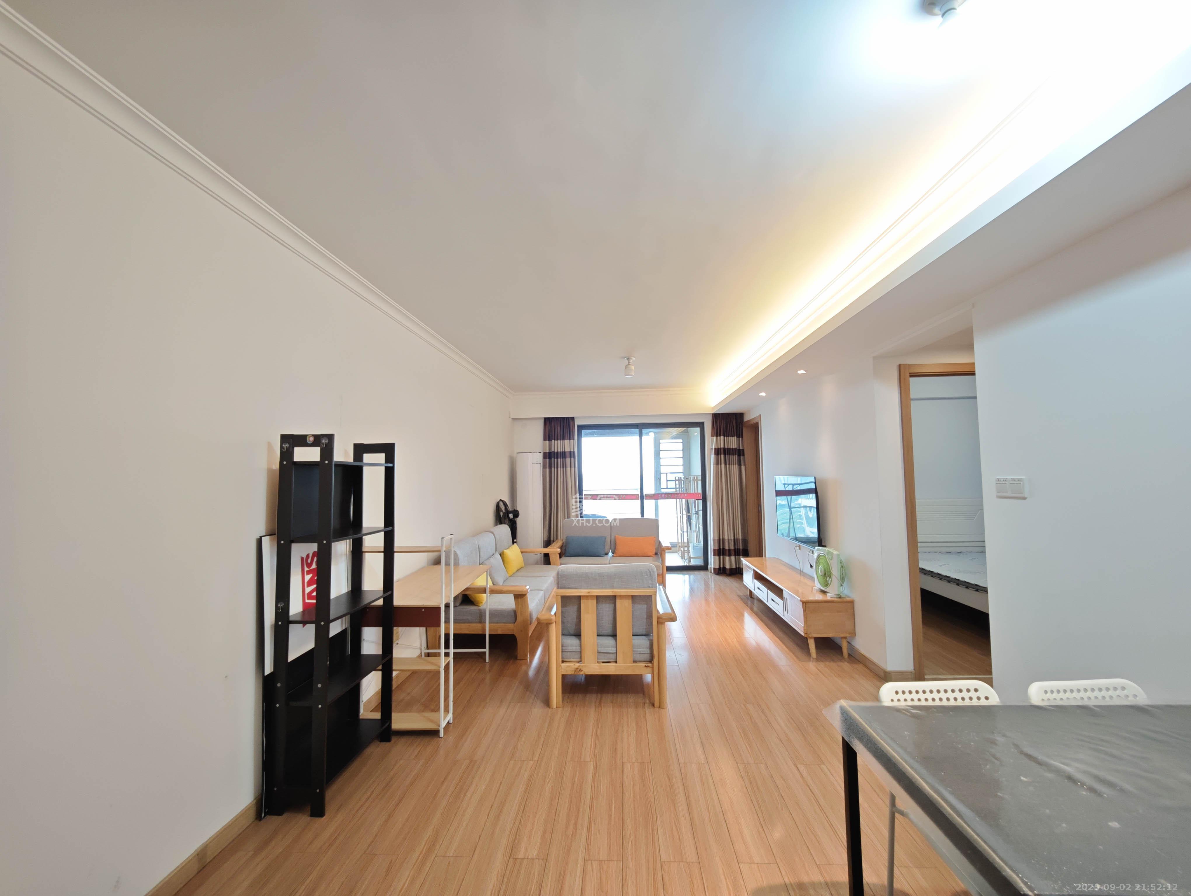 万科魅力之城  3室2厅2卫    105.0万 万科魅力之城  3室2厅2卫    105.0万