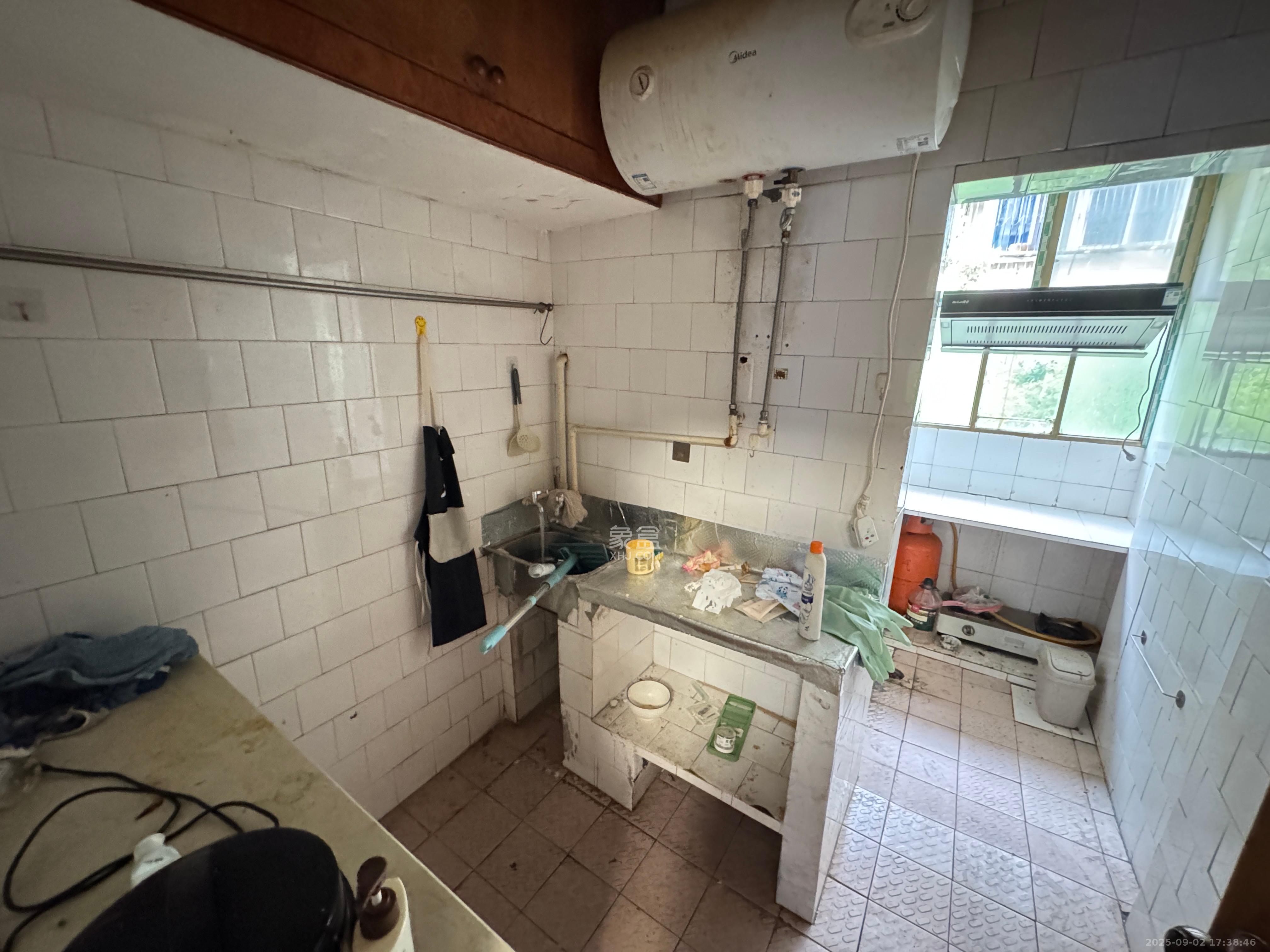 省建苑小区 2室1厅1卫 1900.0元/月 省建苑小区 2室1厅1卫 1900.0元/月室内图