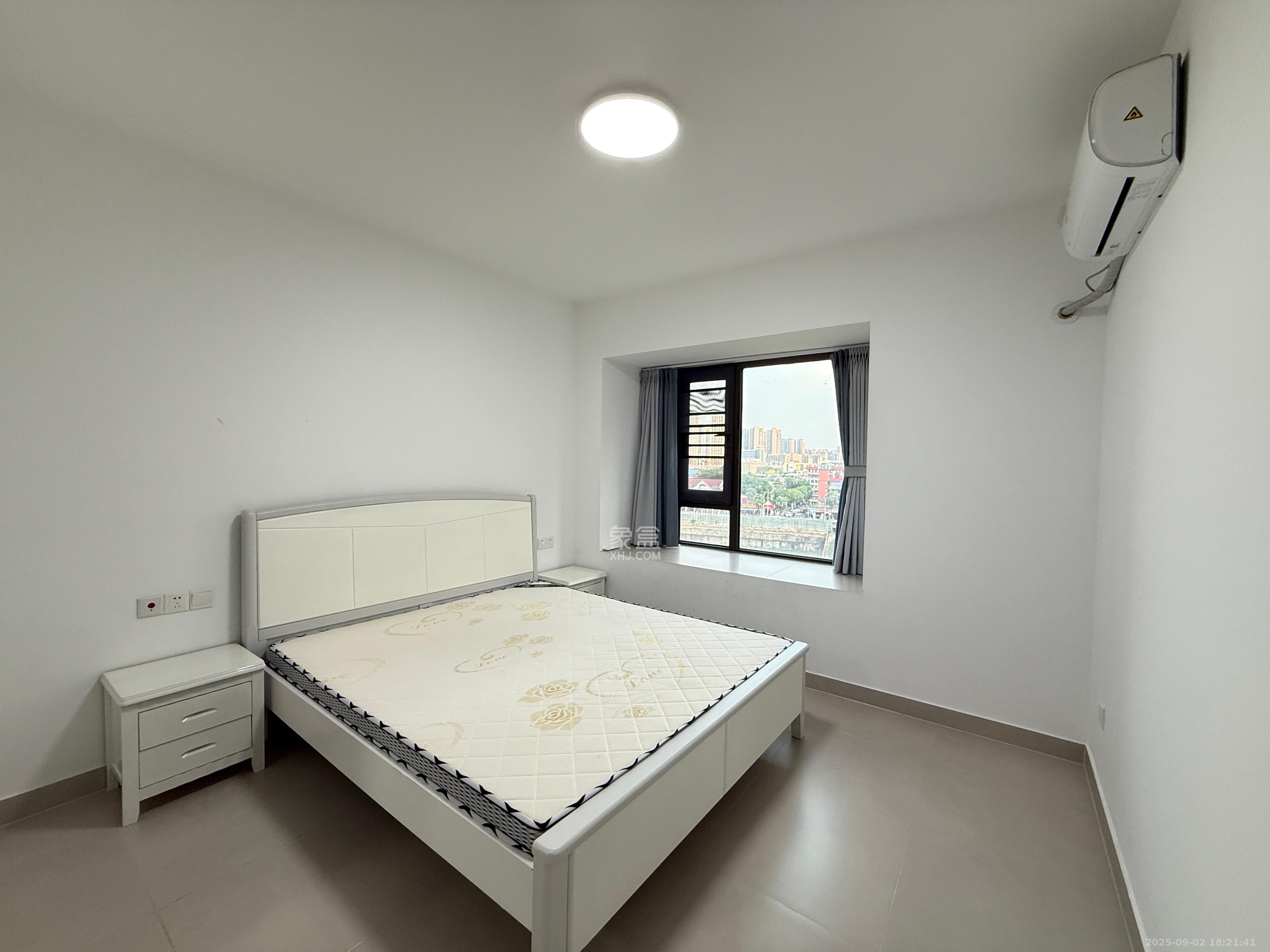 世茂璀璨天城  4室2厅2卫    4000.0元/月室内图