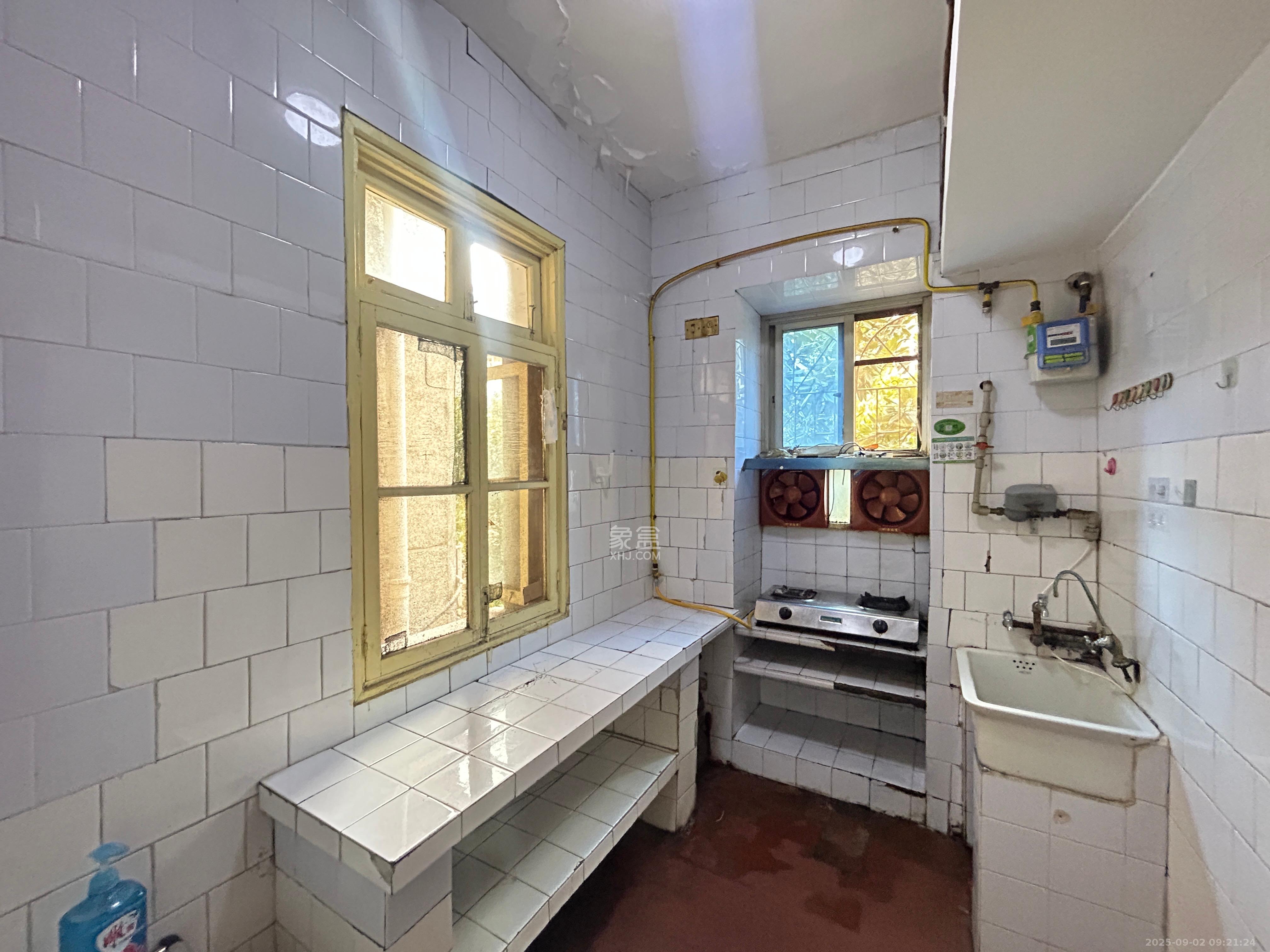 侯家塘有色研究院（长沙有色大院）  3室1厅1卫    1800.0元/月室内图