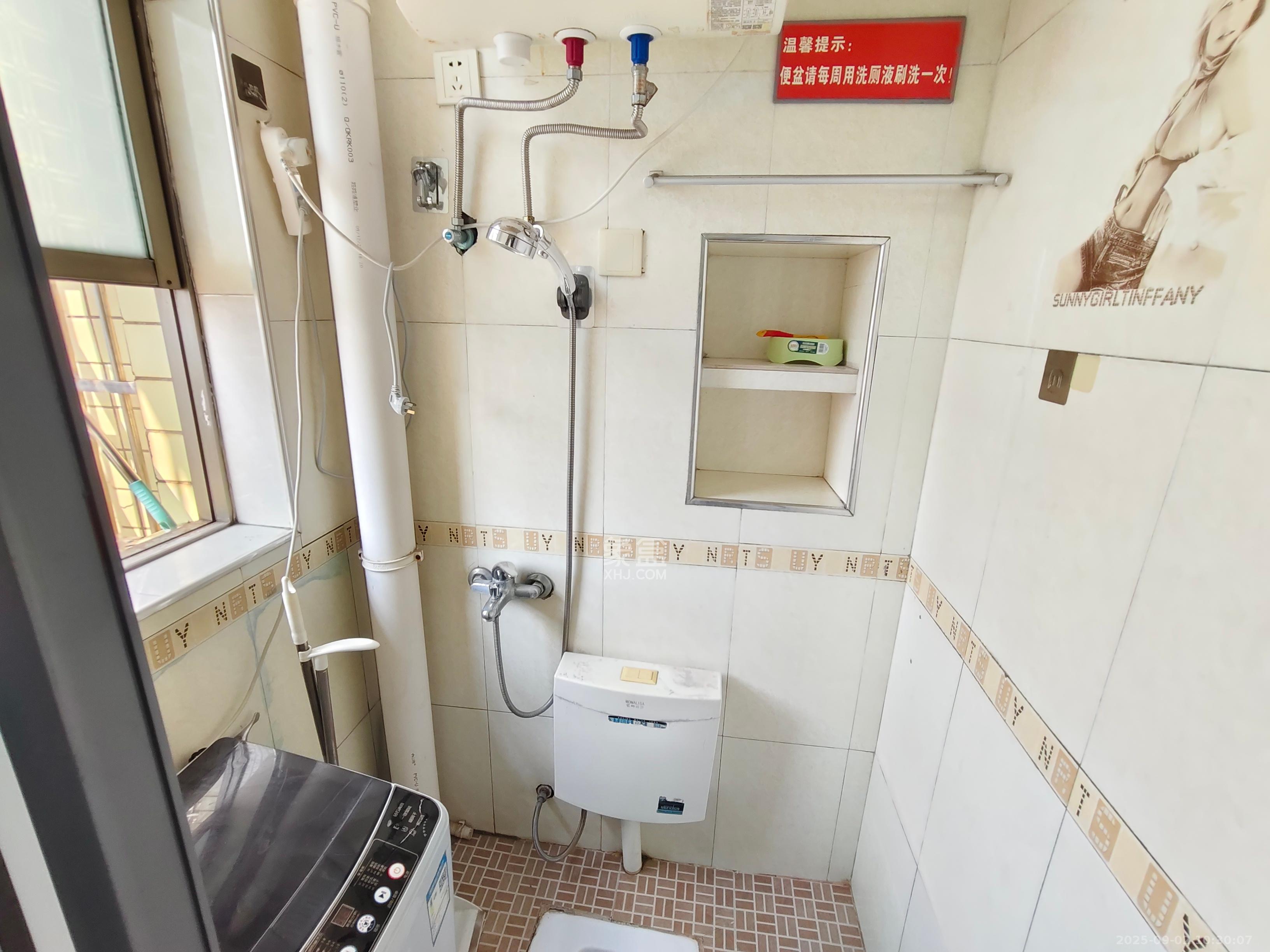 熊家湾安置小区 1室1厅1卫 1350.0元/月 熊家湾安置小区 1室1厅1卫 1350.0元/月室内图