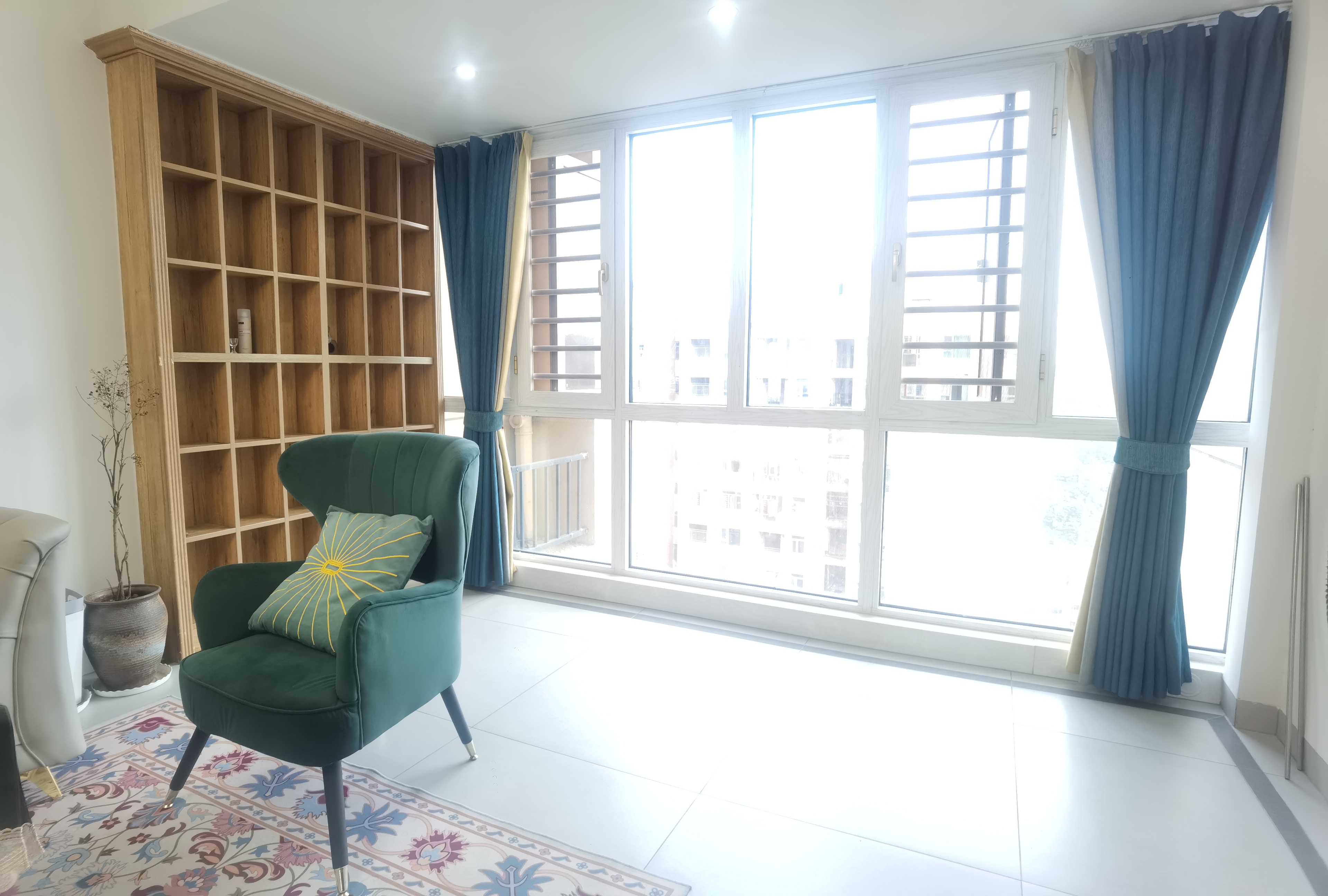 百弘学府城 3室2厅2卫 76.8万 百弘学府城 3室2厅2卫 76.8万客厅