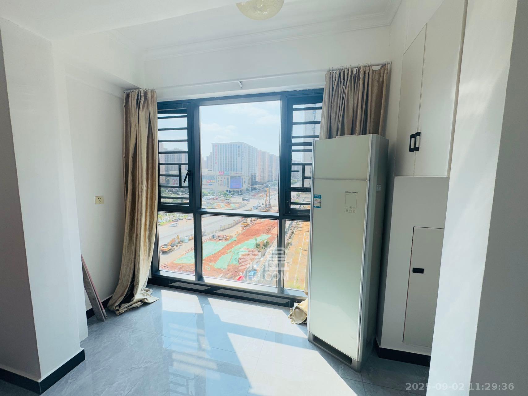 创世纪广场 1室1厅1卫 1300.0元/月 创世纪广场 1室1厅1卫 1300.0元/月室内图