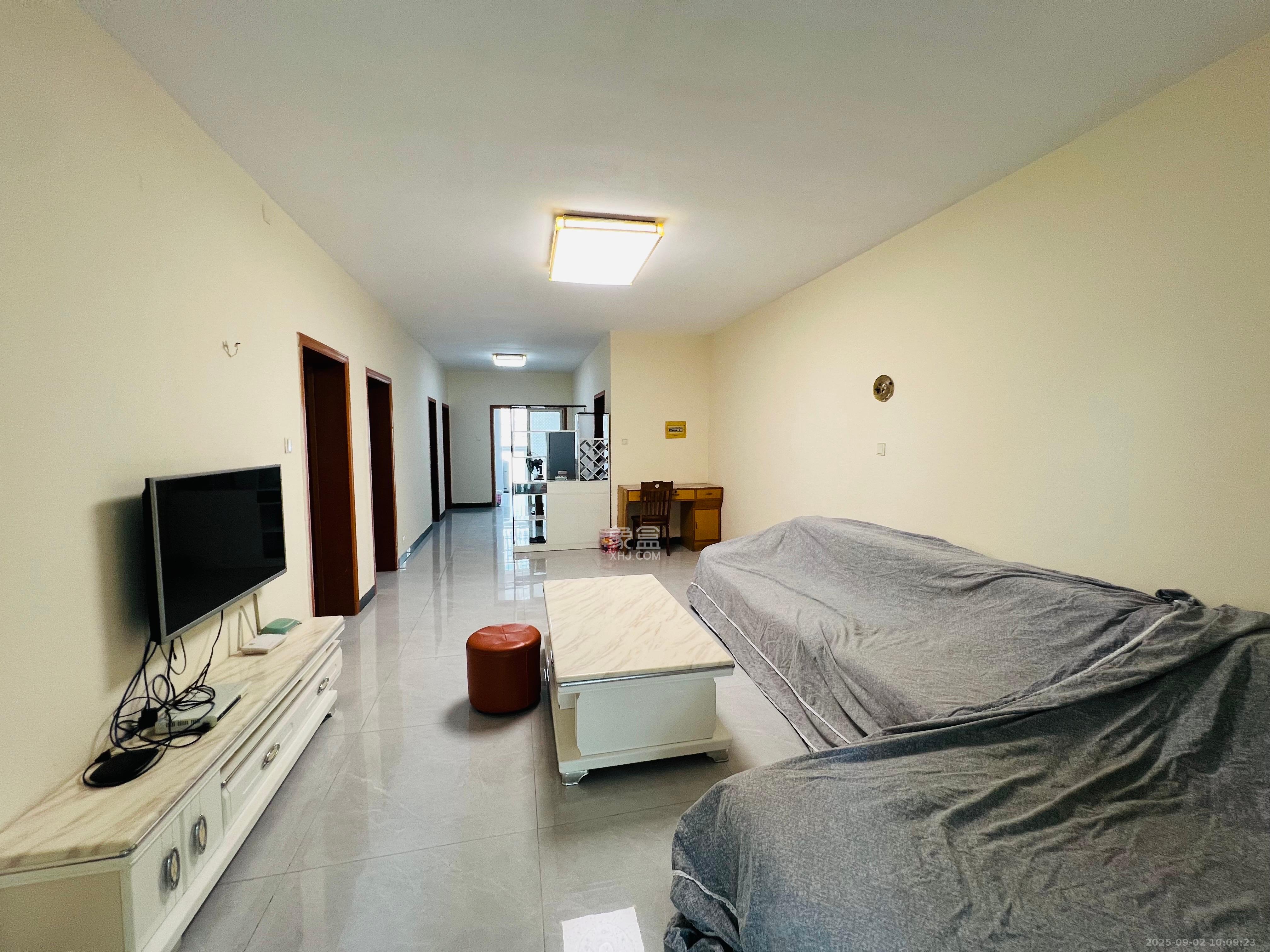 好家园  3室2厅1卫    1800.0元/月 好家园  3室2厅1卫    1800.0元/月室内图