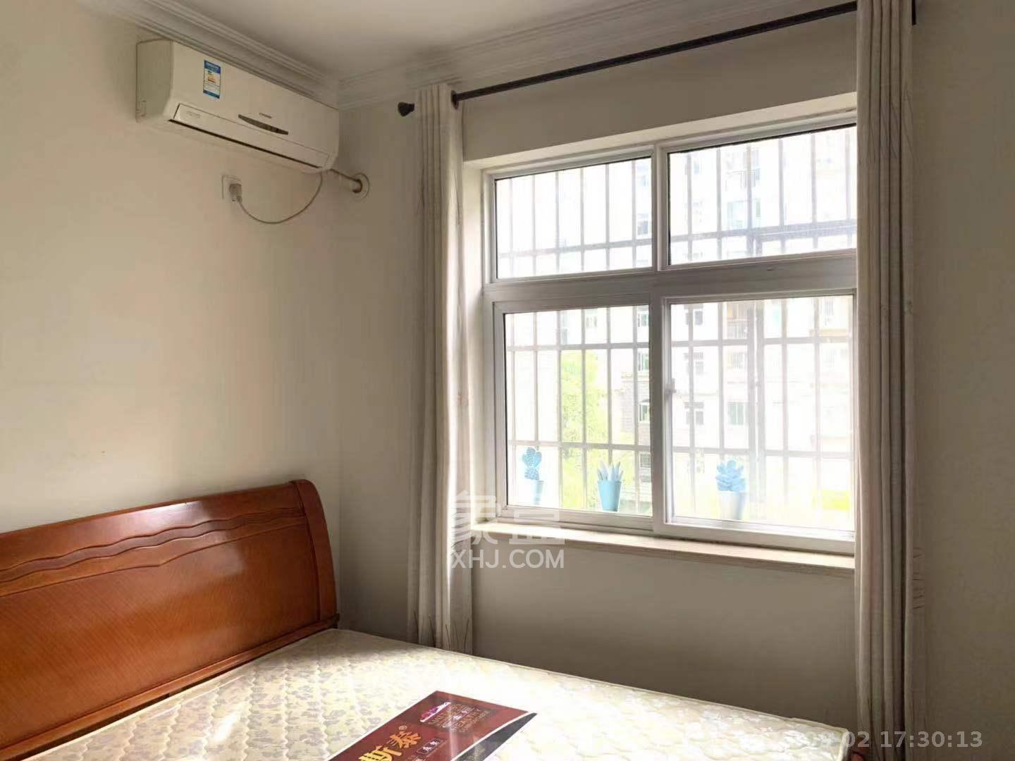 嘉盛华庭(一期、二期、三期) 1室0厅0卫 2200.0元/月 嘉盛华庭(一期、二期、三期) 1室0厅0卫 2200.0元/月室内图