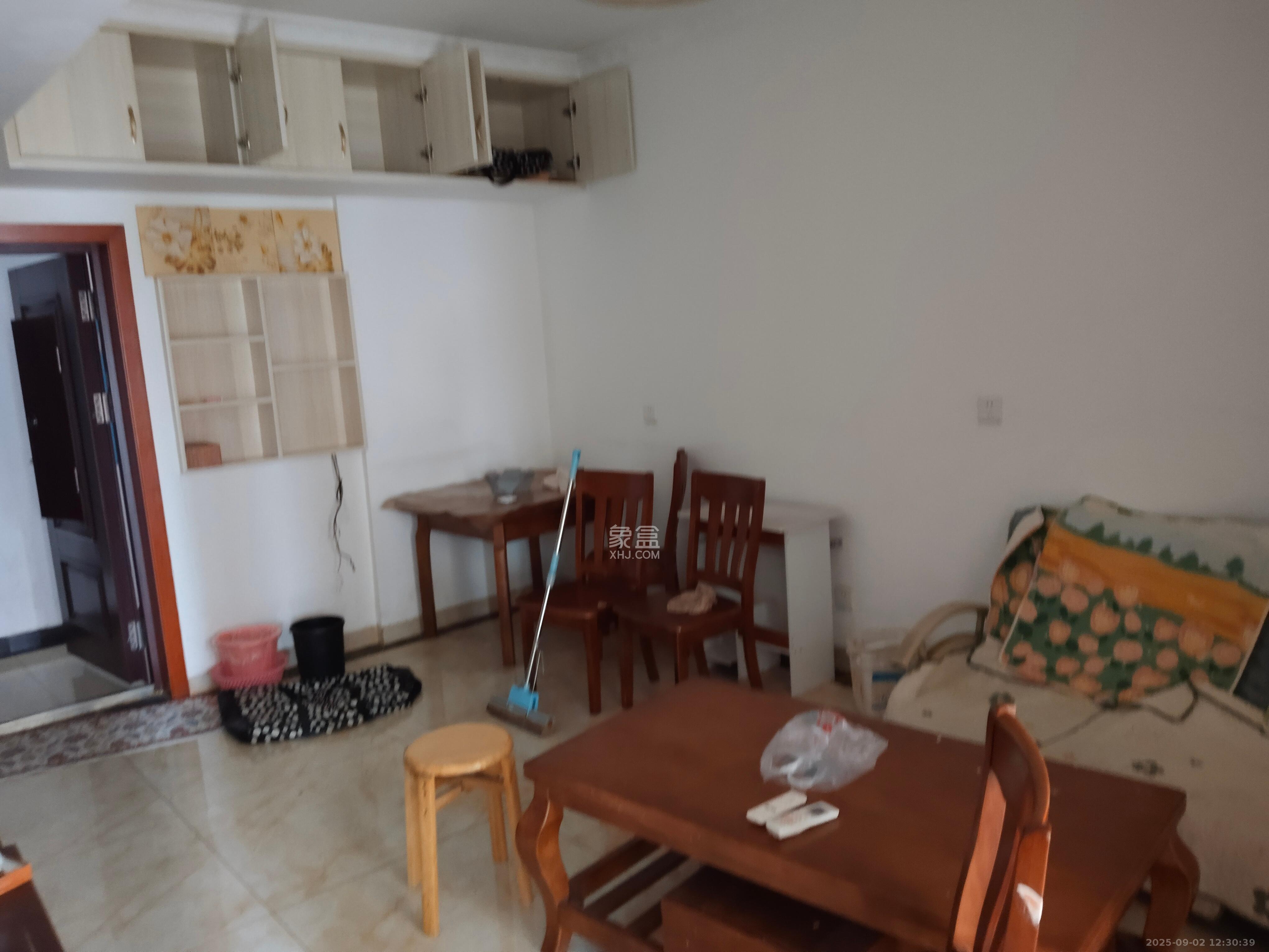 鑫科明珠  2室1厅1卫    2000.0元/月 鑫科明珠  2室1厅1卫    2000.0元/月室内图