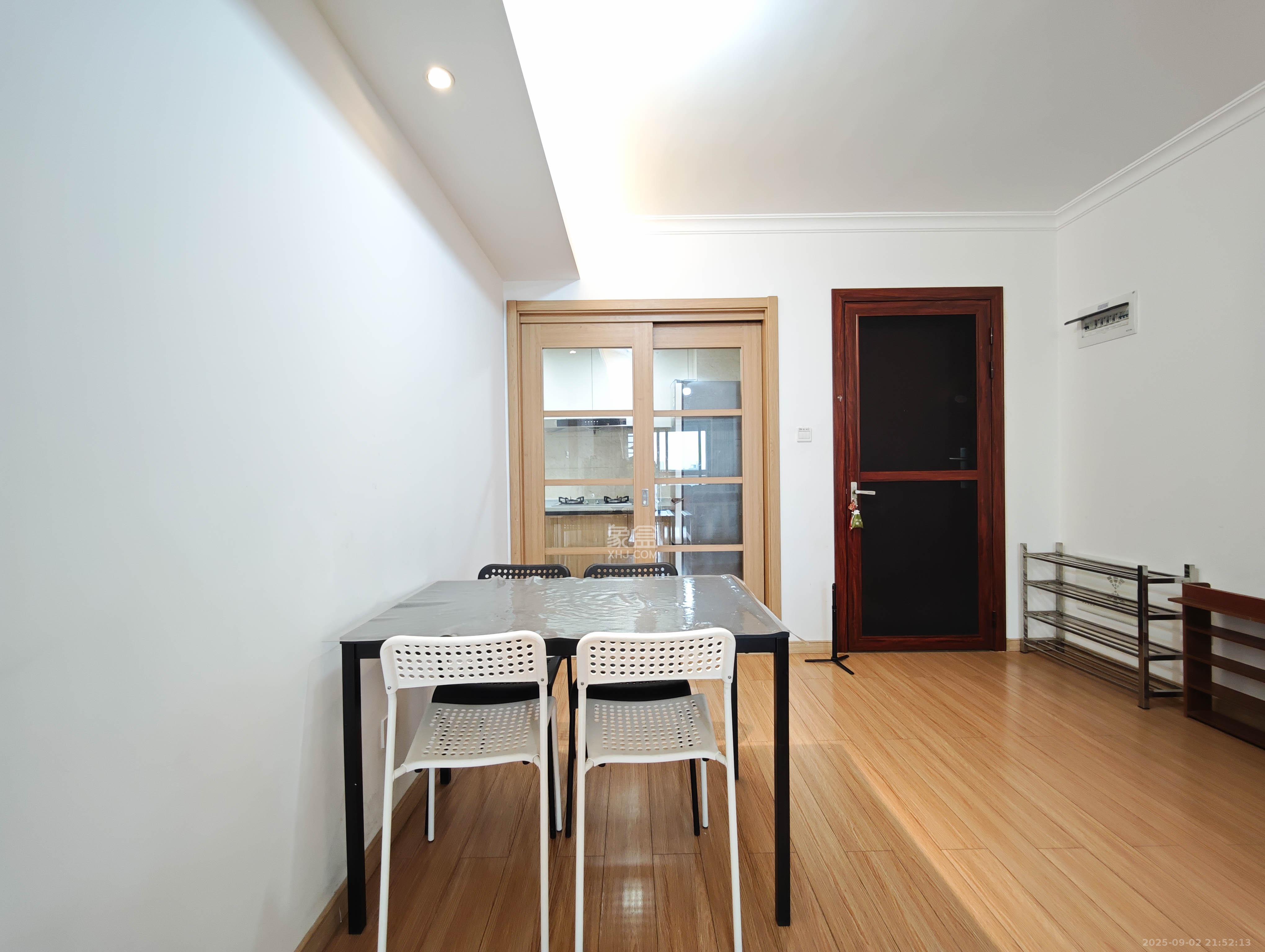 万科魅力之城 3室2厅2卫 105.0万 万科魅力之城 3室2厅2卫 105.0万其他