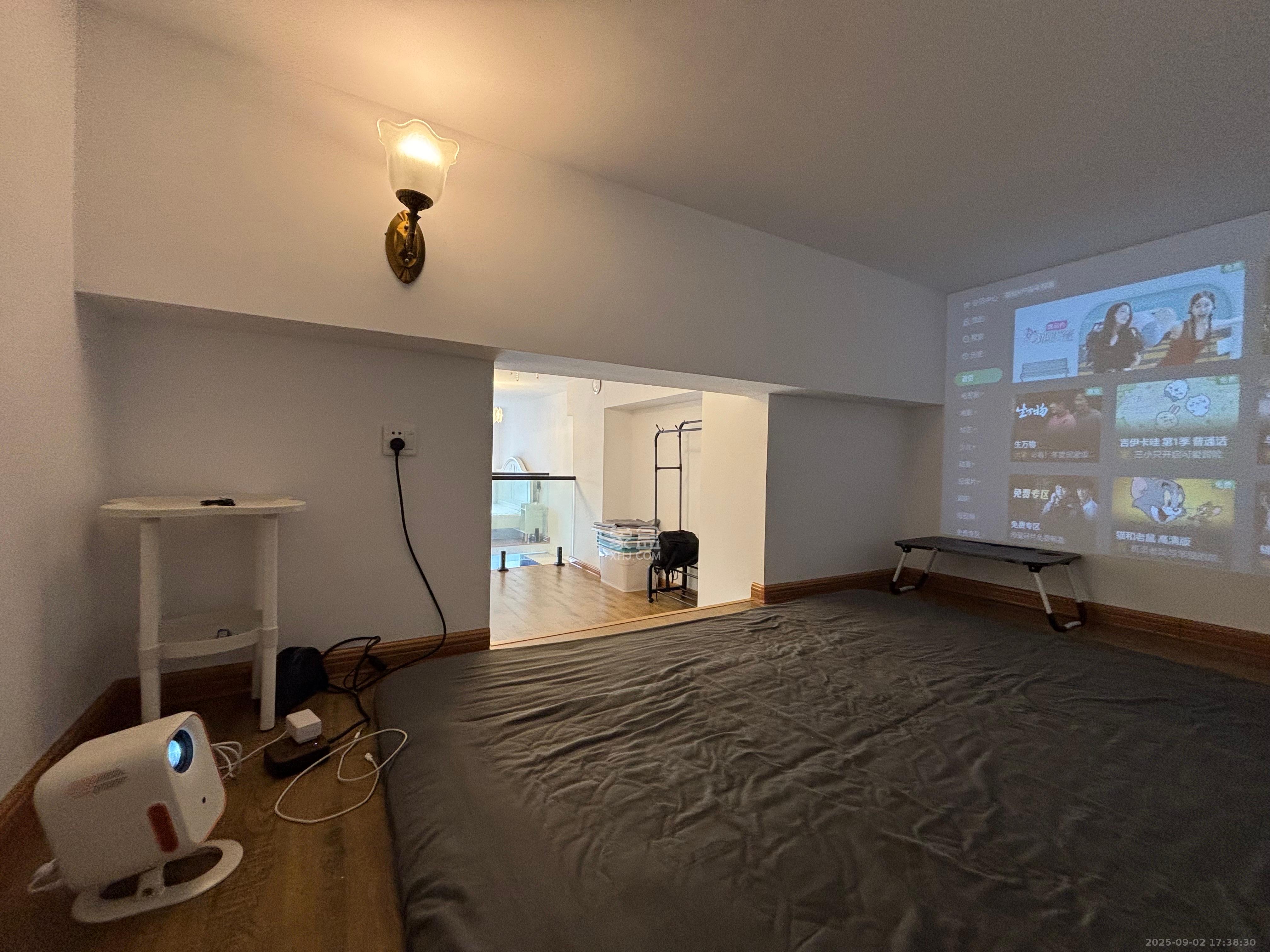 弘坤云寓 2室1厅1卫 2300.0元/月 弘坤云寓 2室1厅1卫 2300.0元/月室内图