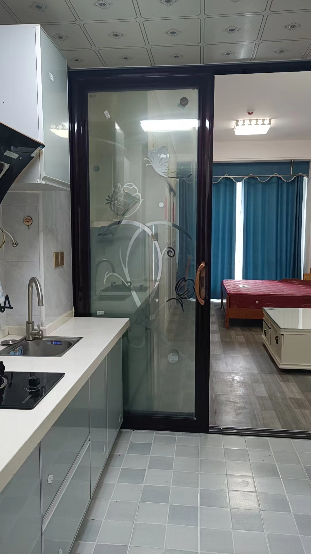 龙翔国际 1室1厅1卫 1000.0元/月 龙翔国际 1室1厅1卫 1000.0元/月室内图