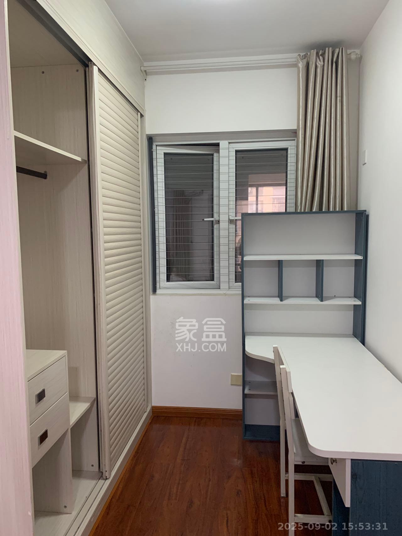 五矿沁园金城(春和景园) 2室2厅1卫 1900.0元/月 五矿沁园金城(春和景园) 2室2厅1卫 1900.0元/月室内图