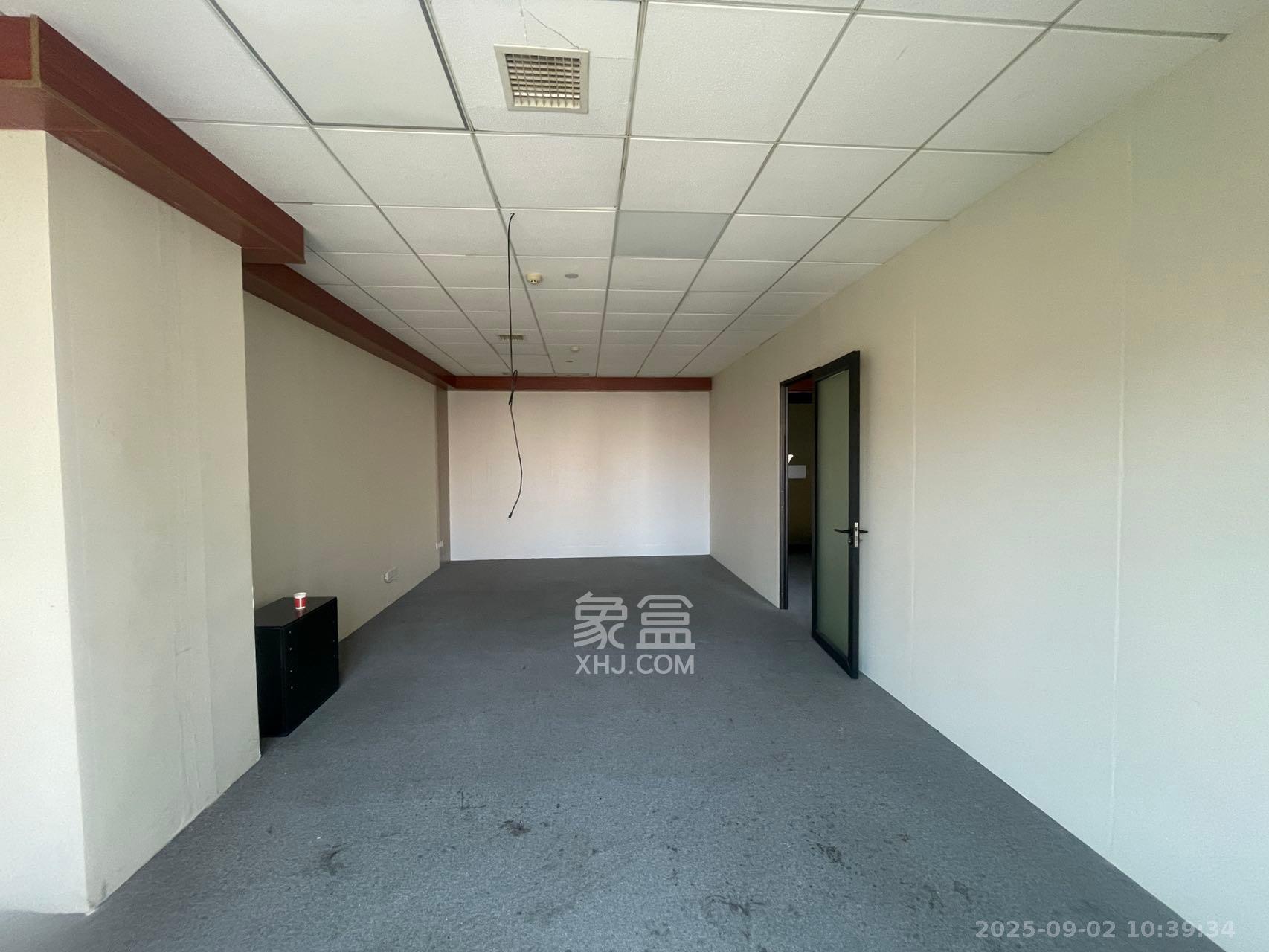 华坤时代   95.0㎡      4000.0元/月室内图