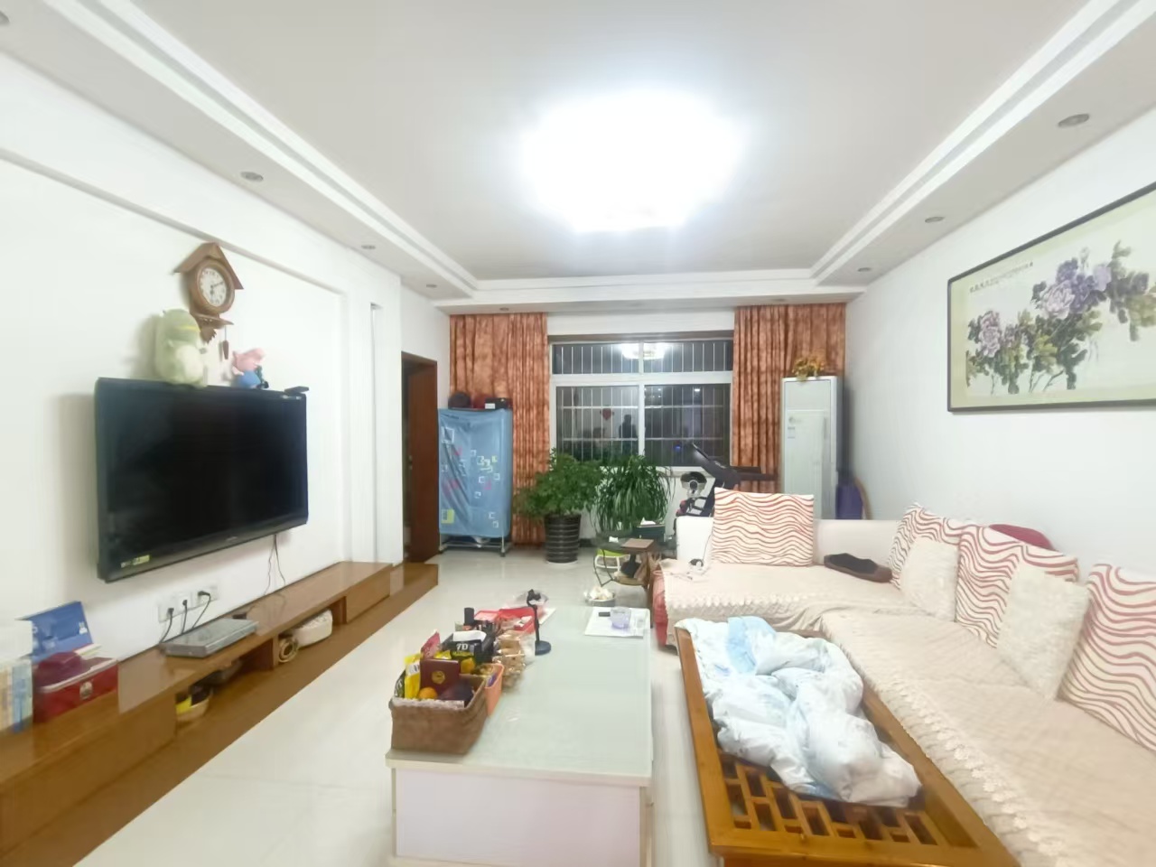 新和香江城（香江城）  2室2厅1卫   1200.00元/月室内图