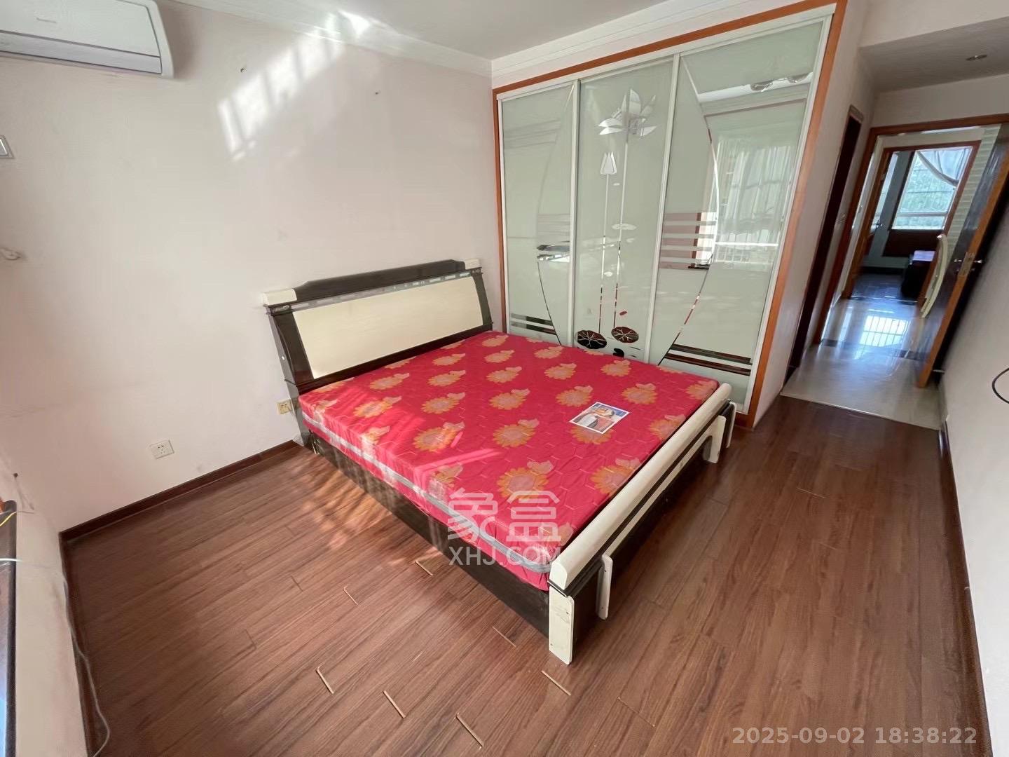 运通馨苑  1室0厅0卫    2500.0元/月室内图