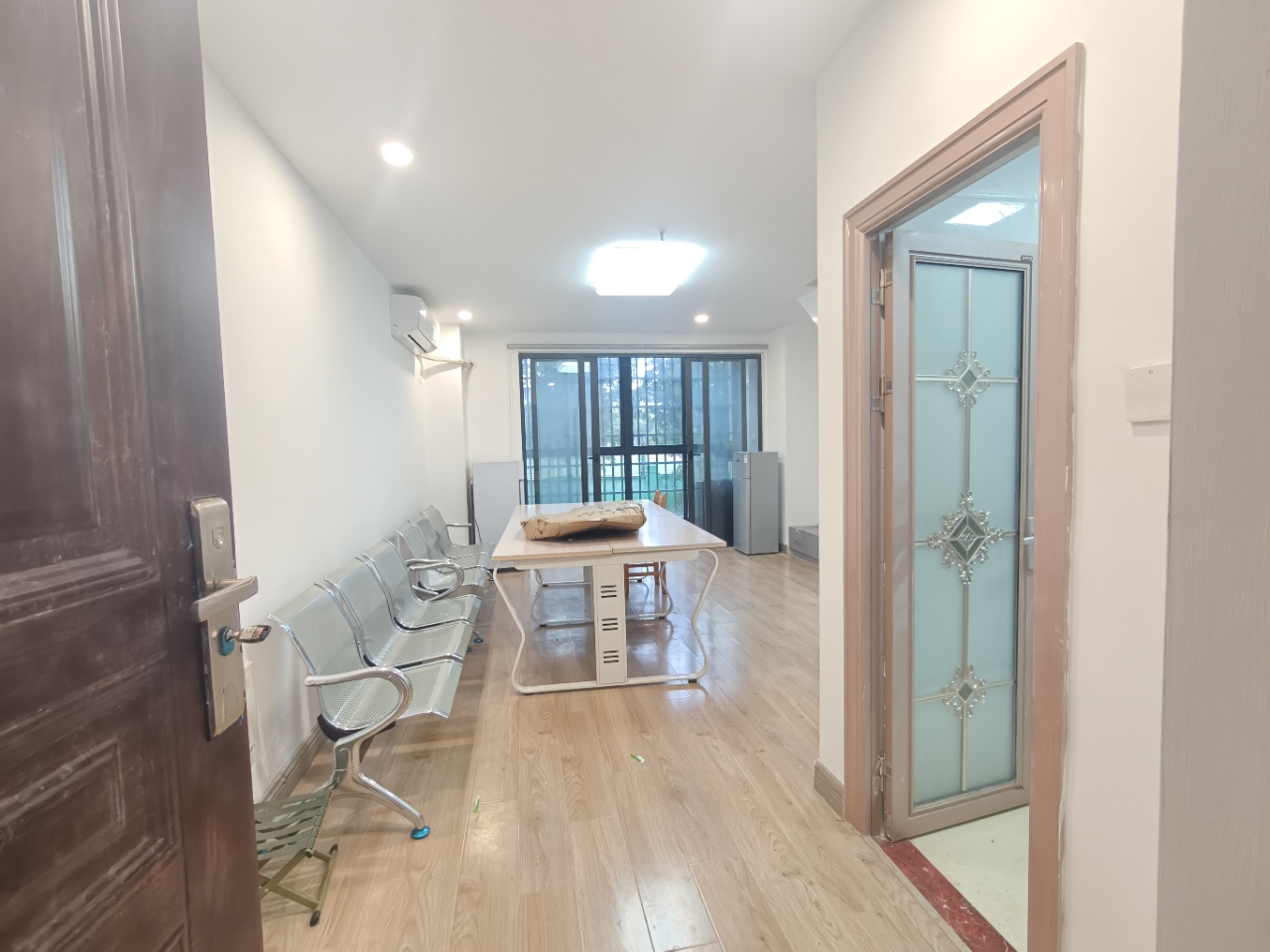 锦地翰城四期 2室2厅2卫 2200.0元/月 锦地翰城四期 2室2厅2卫 2200.0元/月室内图