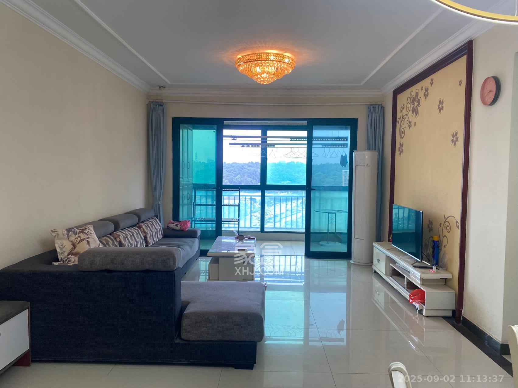 恒大城  3室2厅1卫    2200.0元/月室内图