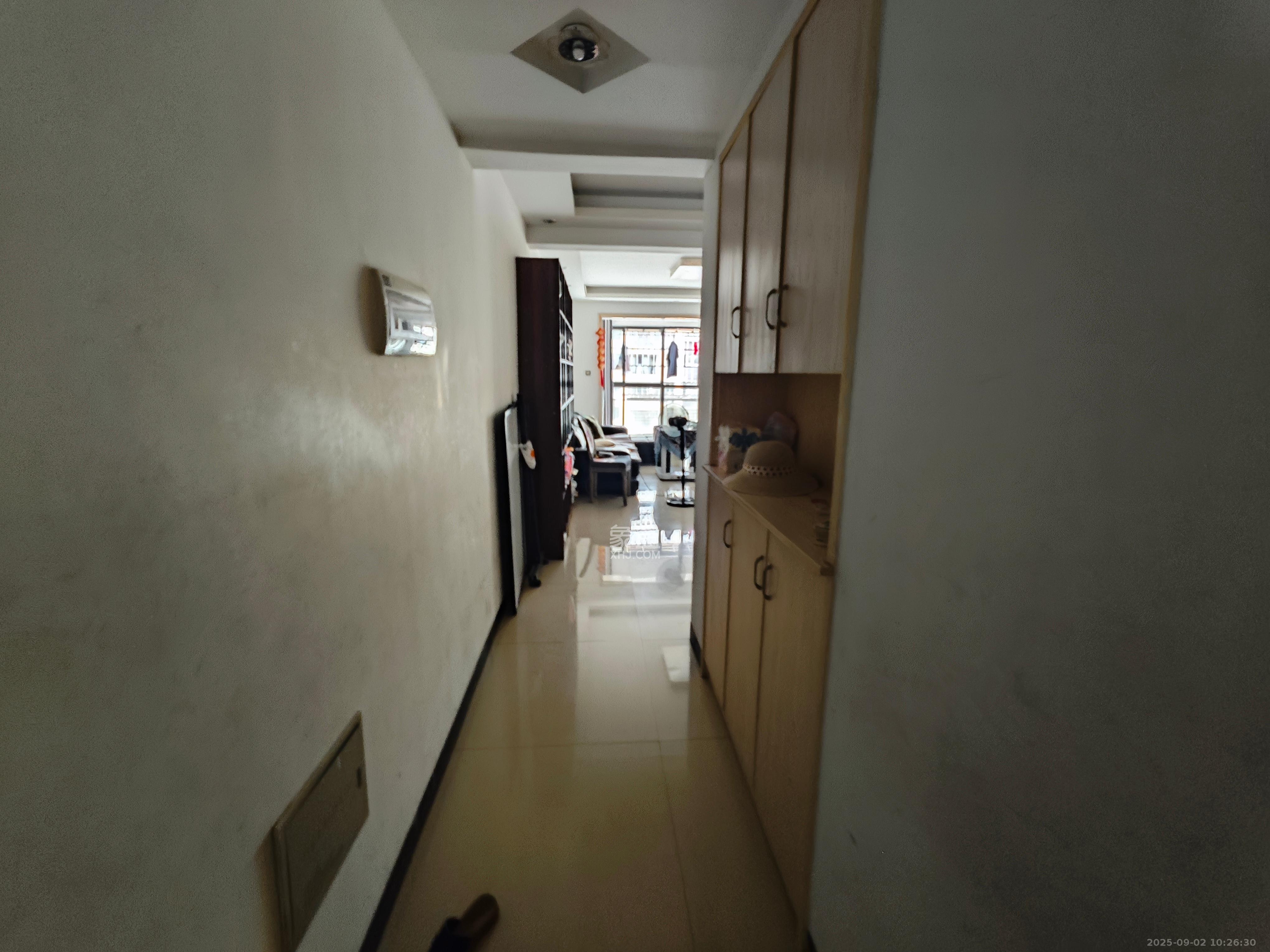 金富星城 3室2厅1卫 1600.0元/月 金富星城 3室2厅1卫 1600.0元/月室内图