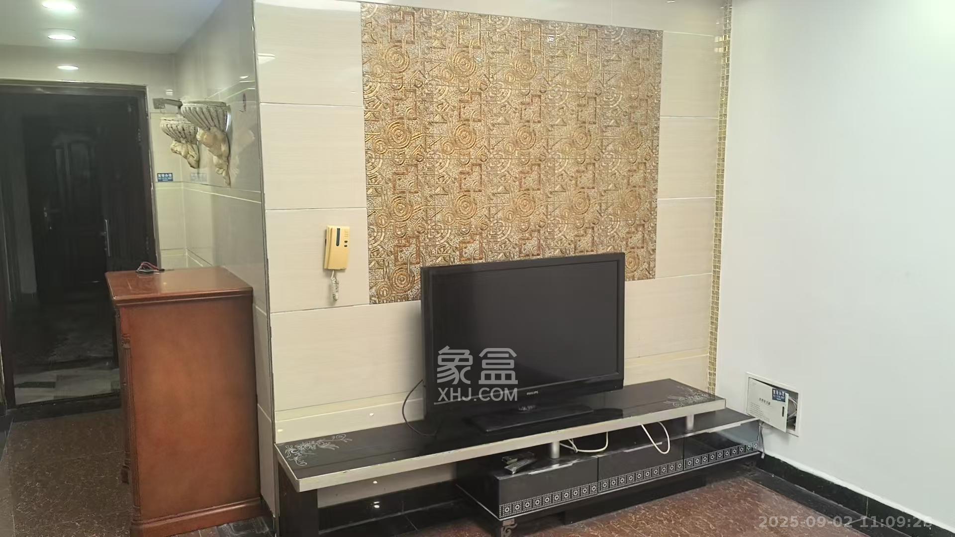 凤凰苑 2室2厅1卫 2600.0元/月 凤凰苑 2室2厅1卫 2600.0元/月室内图