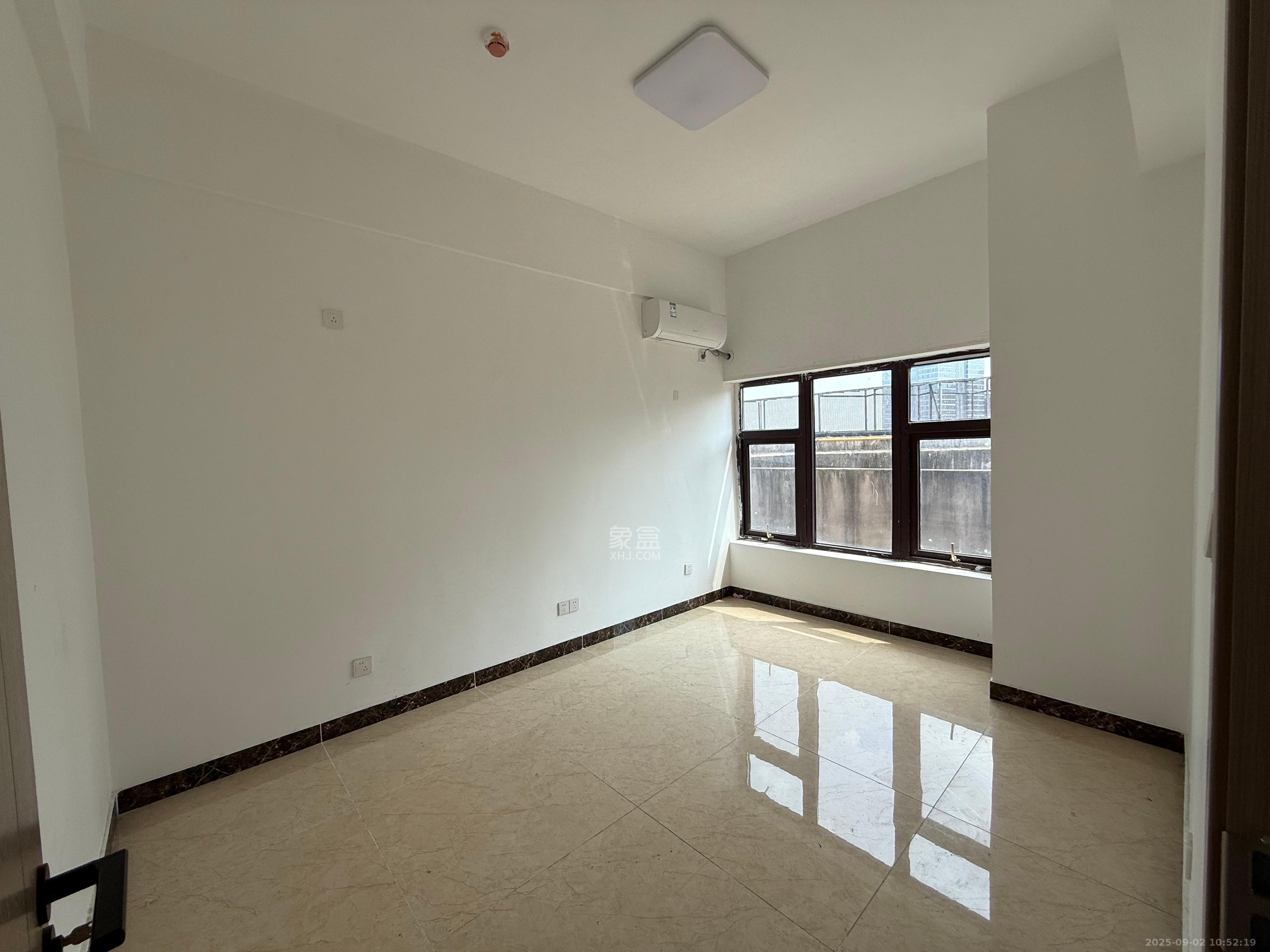 东方美地 2室2厅1卫 3000.0元/月 东方美地 2室2厅1卫 3000.0元/月室内图