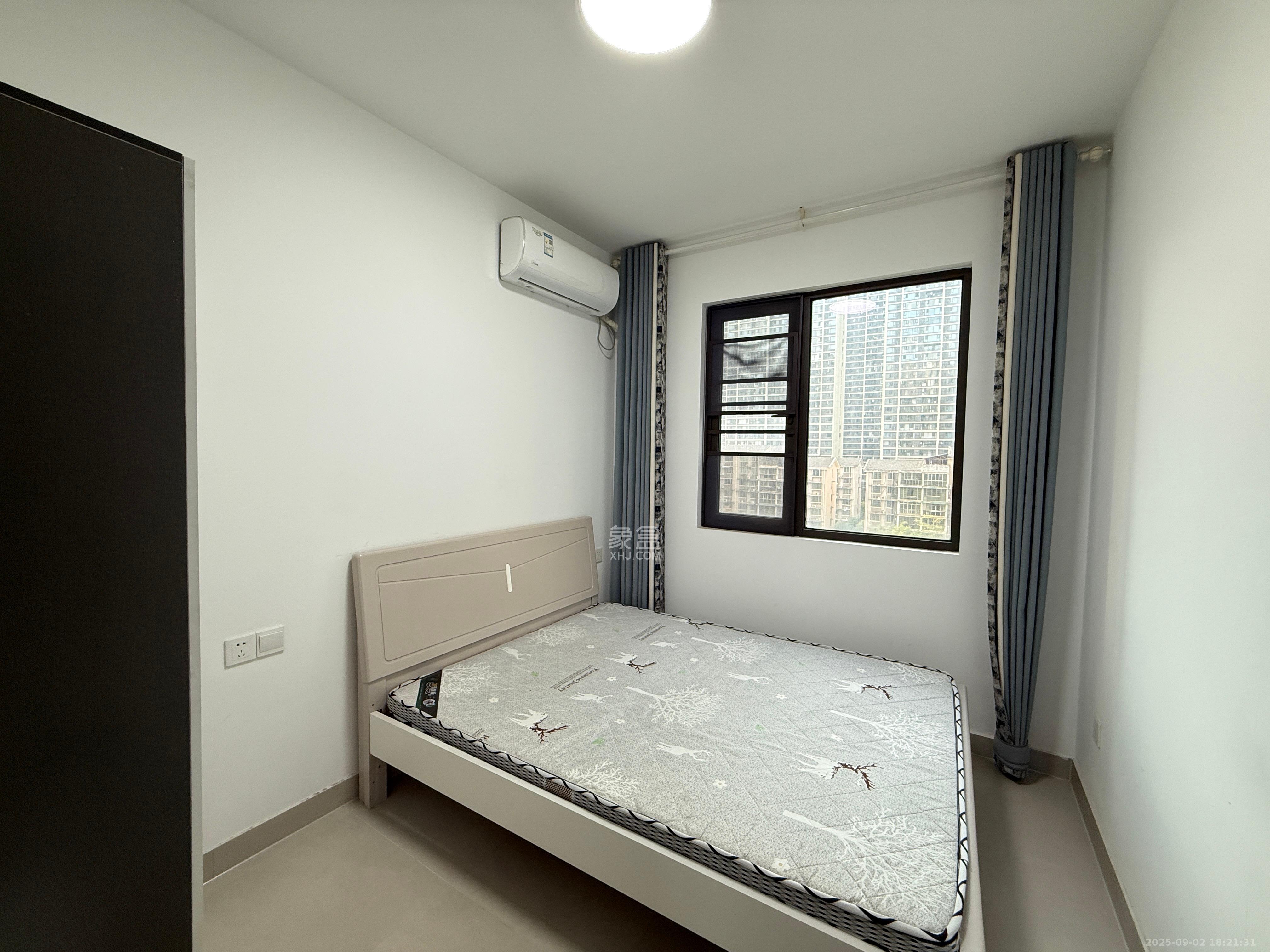 世茂璀璨天城  4室2厅2卫    4000.0元/月室内图