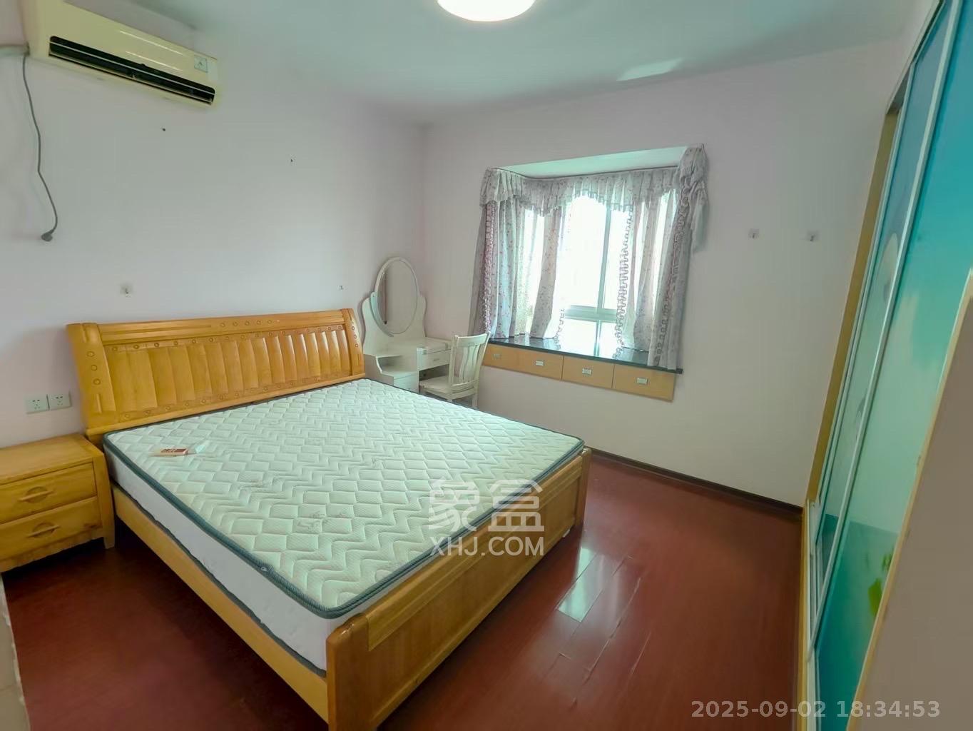 麓谷加州阳光  3室2厅1卫    2300.0元/月 麓谷加州阳光  3室2厅1卫    2300.0元/月室内图