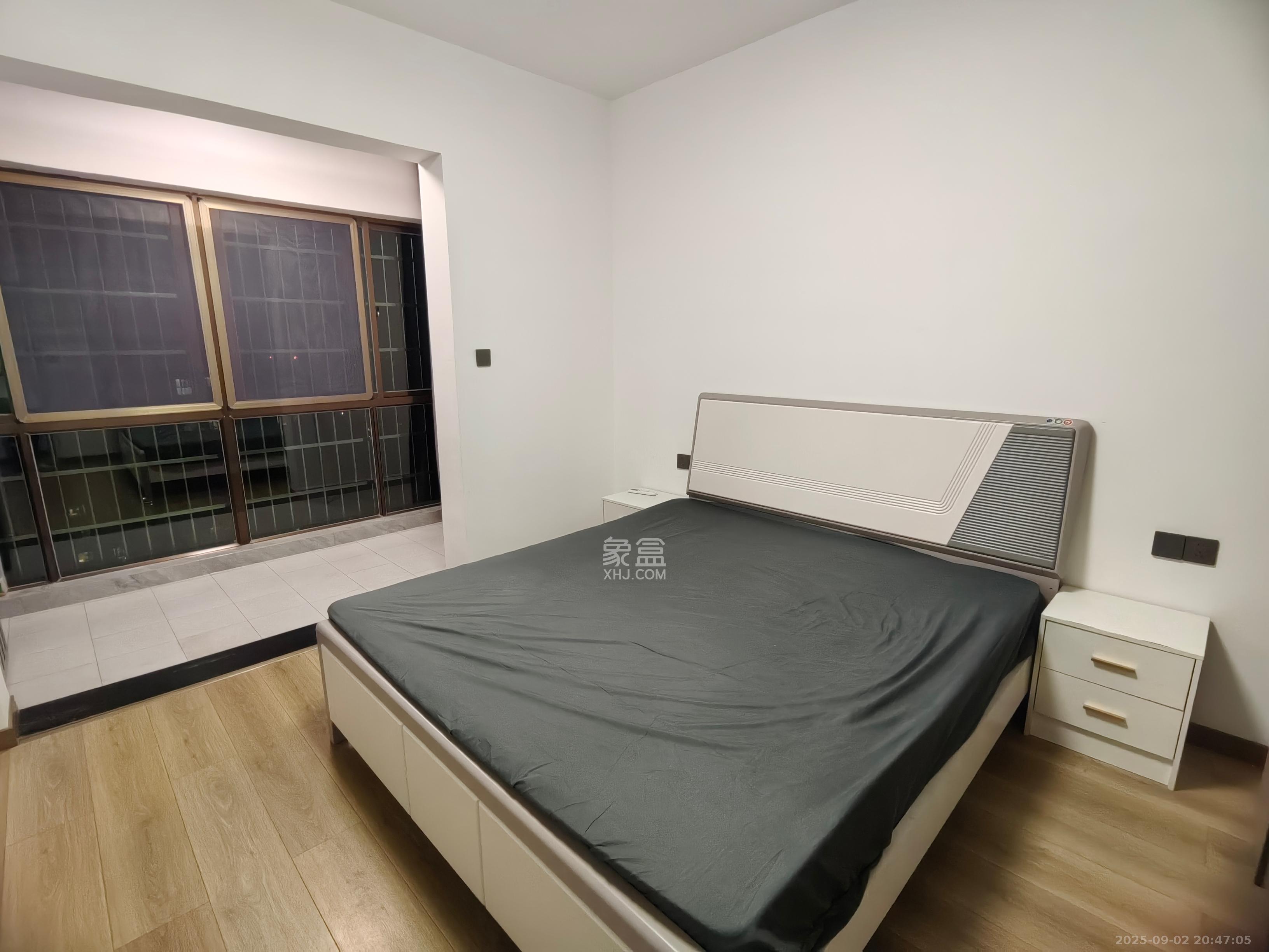 鄱阳佳郡 2室1厅1卫 1800.0元/月 鄱阳佳郡 2室1厅1卫 1800.0元/月室内图