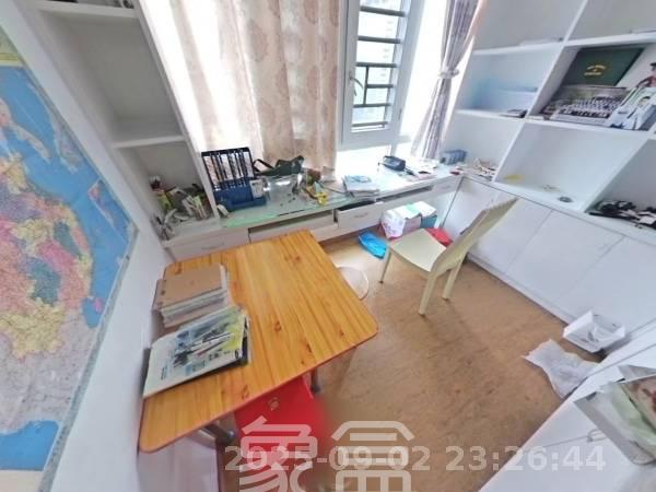 和泓梅溪四季  4室2厅2卫    3800.0元/月室内图