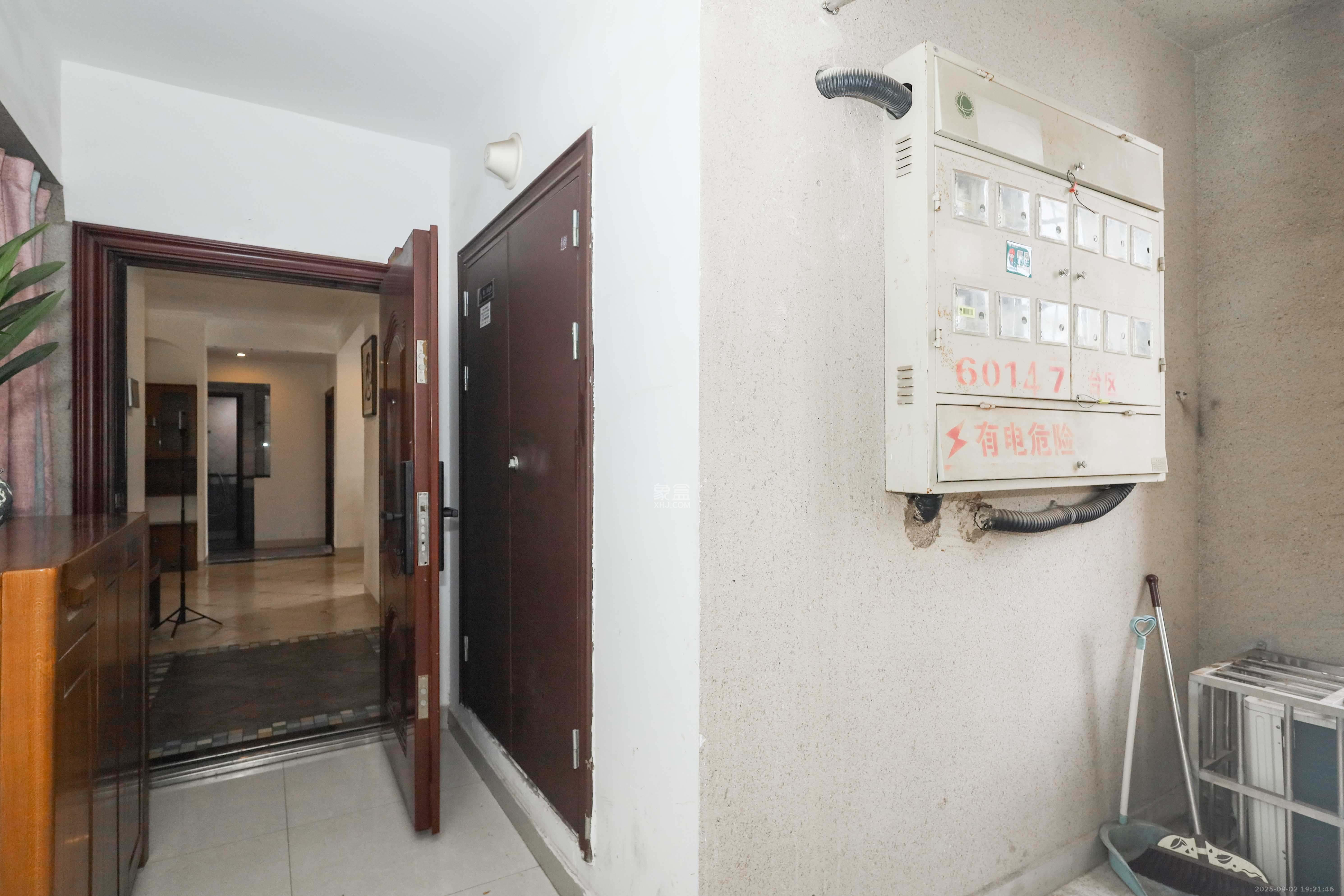 中国铁建梅溪青秀一期  3室2厅1卫   115.00万其他