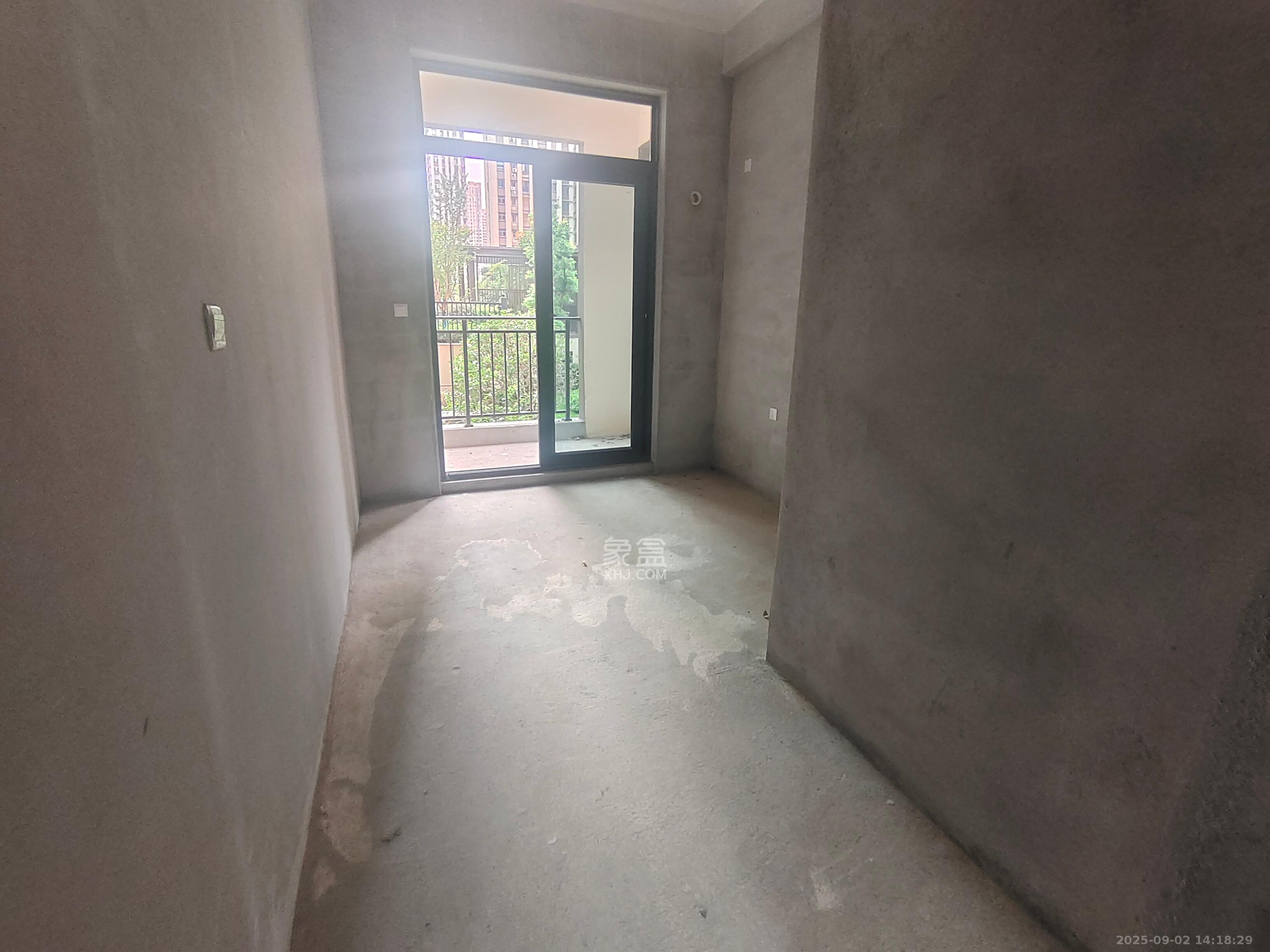 中建钰和城  4室2厅2卫    3000.0元/月 中建钰和城  4室2厅2卫    3000.0元/月室内图