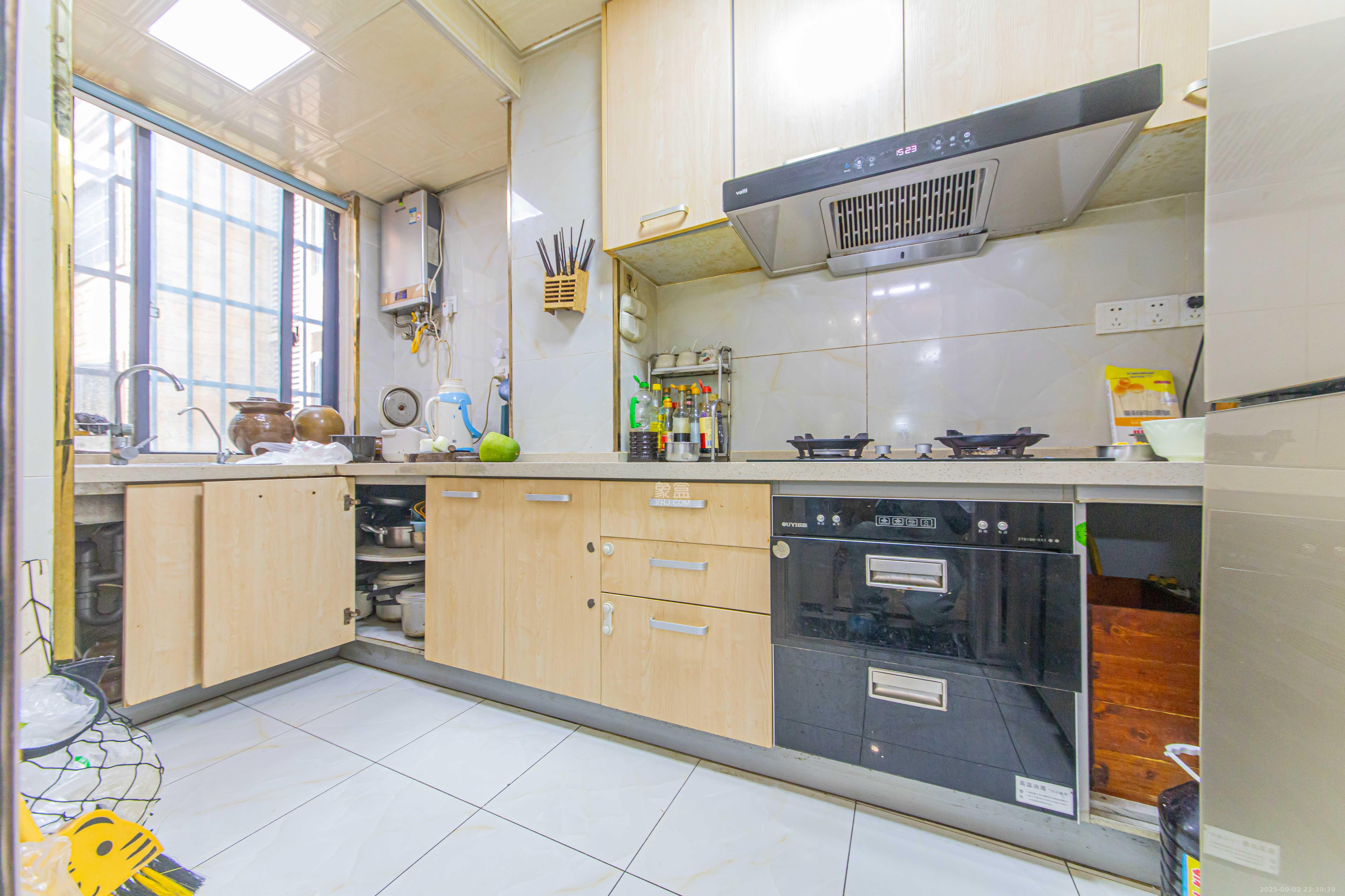 中建芙蓉嘉苑  3室2厅2卫    88.8万 中建芙蓉嘉苑  3室2厅2卫    88.8万厨房