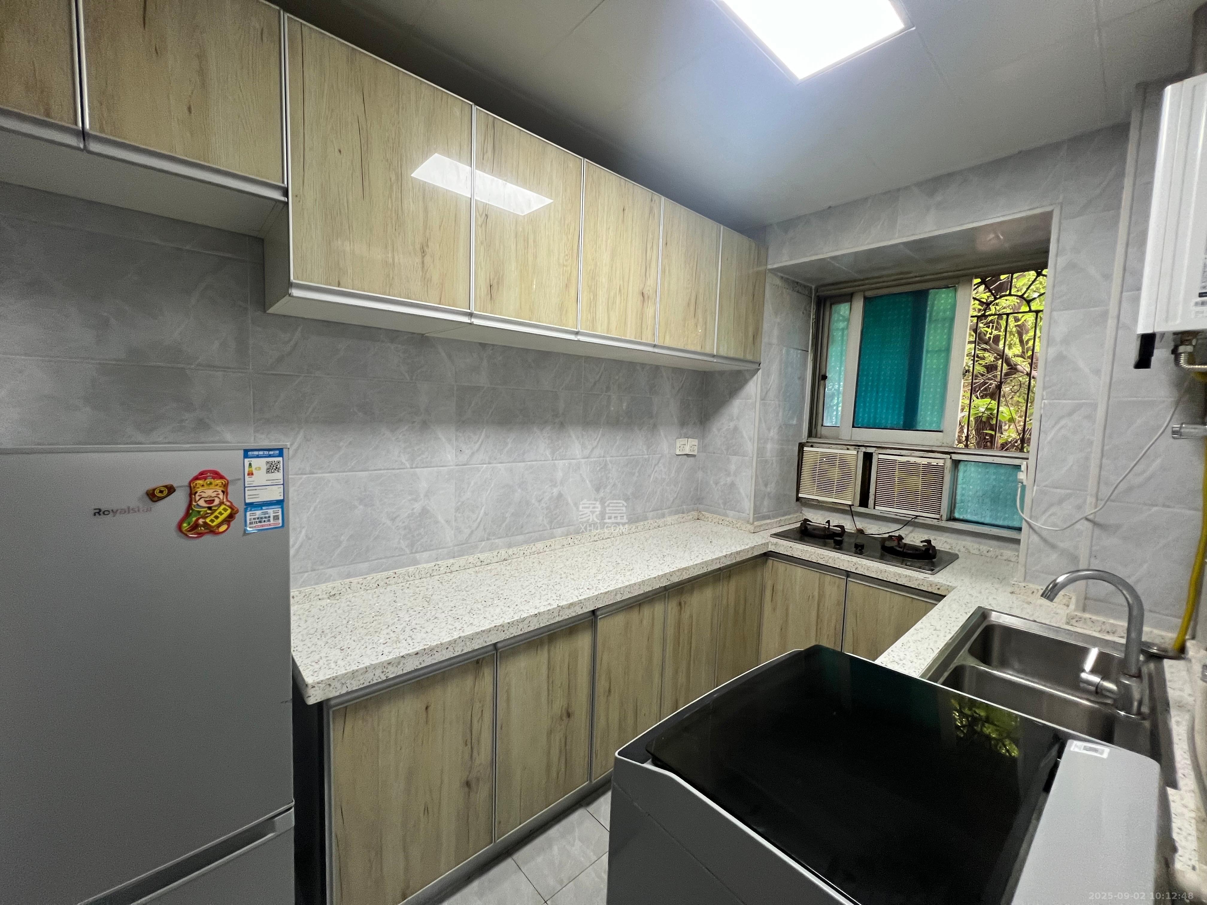 狮子山二片 1室0厅0卫 1600.0元/月 狮子山二片 1室0厅0卫 1600.0元/月室内图