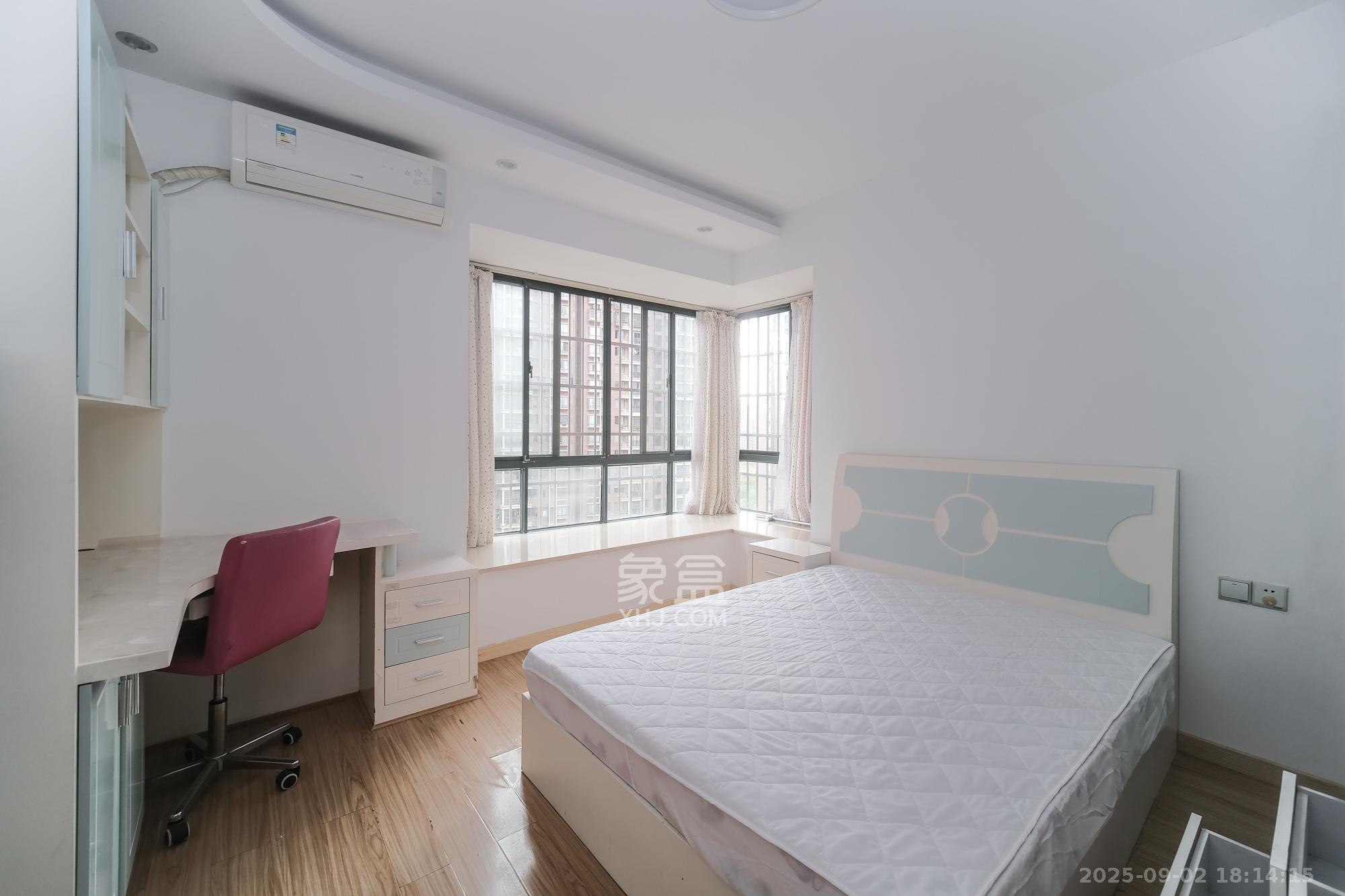 圆梦完美生活  3室2厅2卫    75.0万卧室