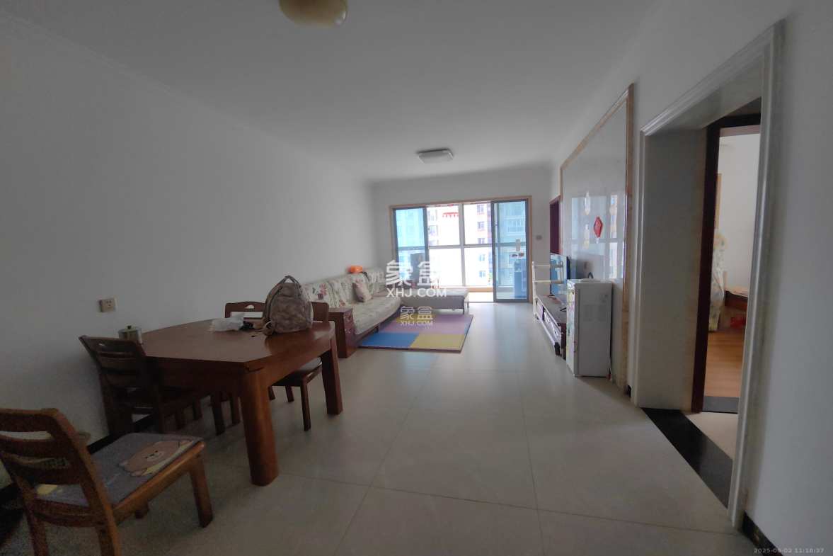 湖湘奥林匹克花园  3室2厅1卫    1900.0元/月 湖湘奥林匹克花园  3室2厅1卫    1900.0元/月室内图