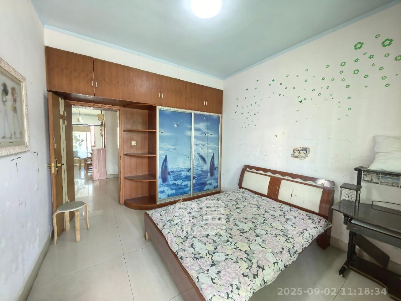 中南汽车世界 2室2厅1卫 1100.0元/月 中南汽车世界 2室2厅1卫 1100.0元/月室内图