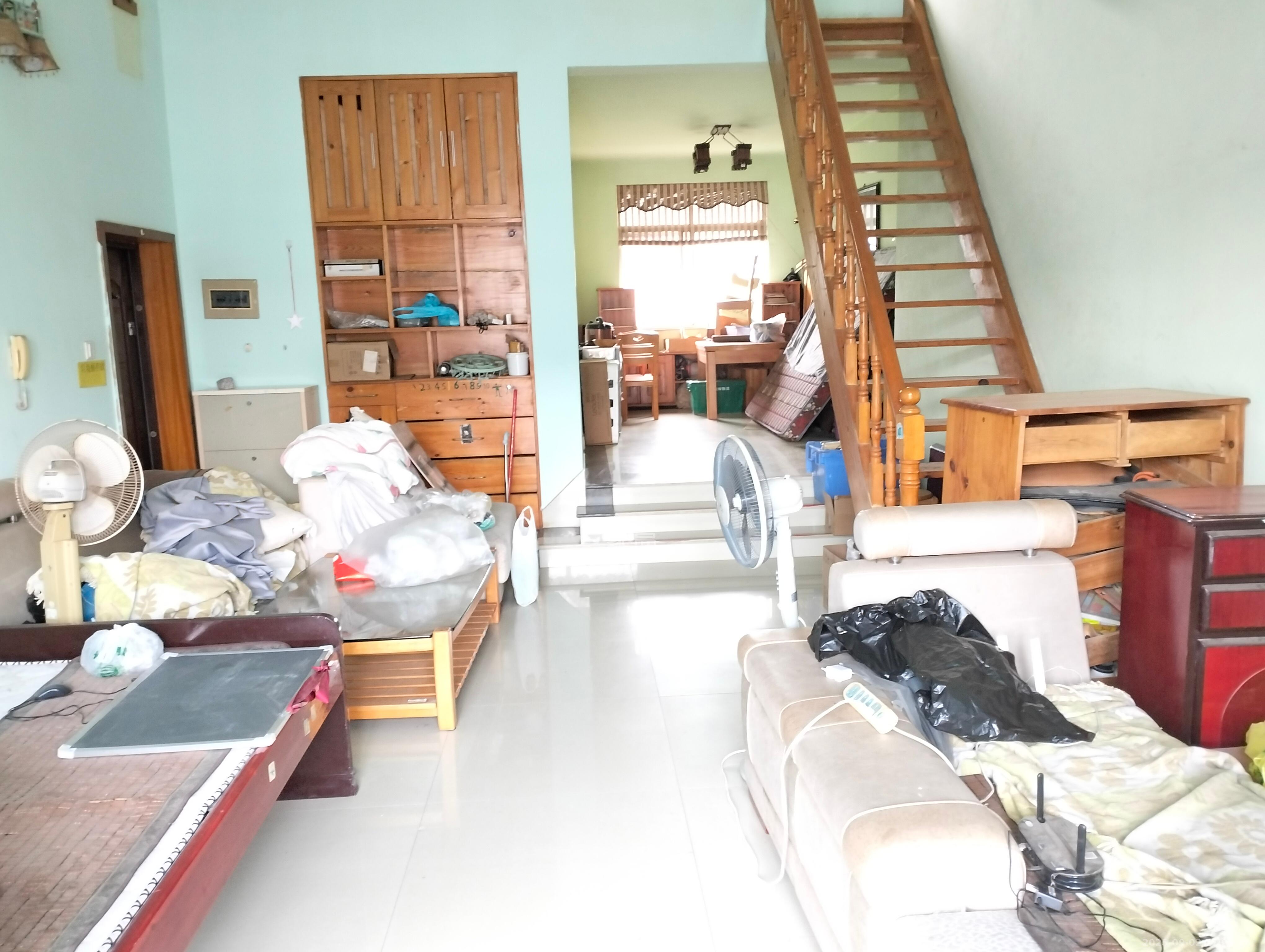 仁和雨花家园 4室2厅2卫 2800.0元/月 仁和雨花家园 4室2厅2卫 2800.0元/月室内图