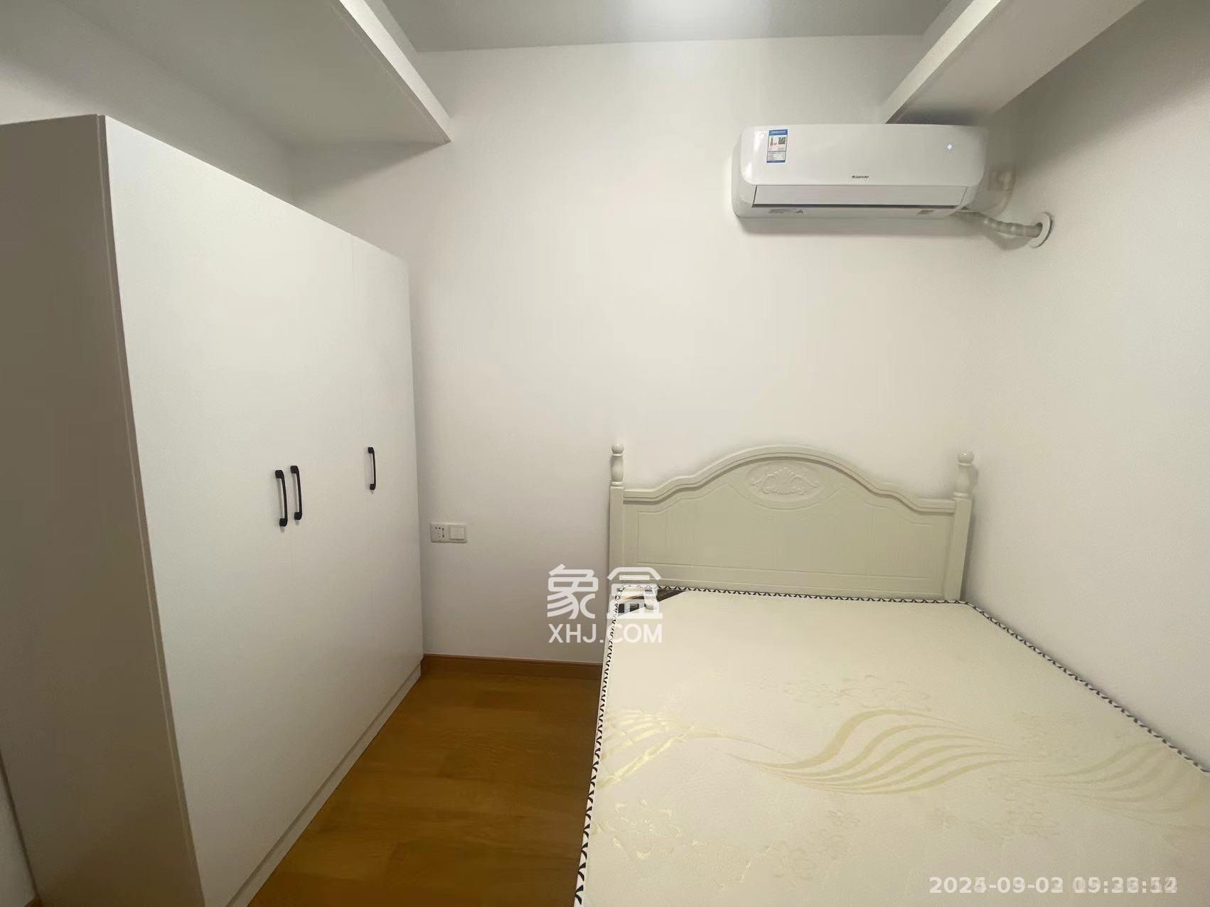 新力紫园  3室2厅1卫   3200.00元/月室内图