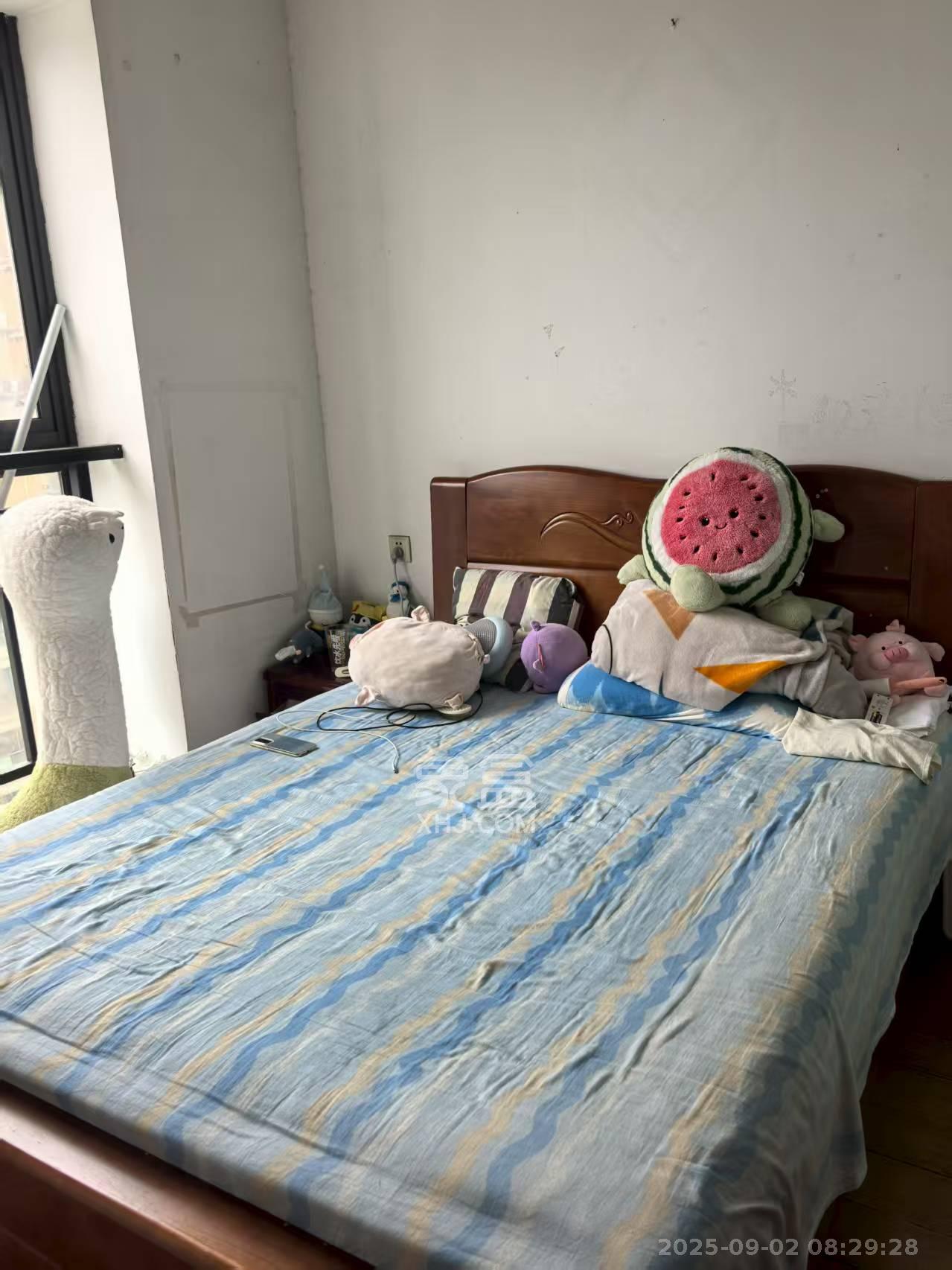 锦湘国际星城三期(锦绣苑) 1室1厅1卫 1600.0元/月 锦湘国际星城三期(锦绣苑) 1室1厅1卫 1600.0元/月室内图