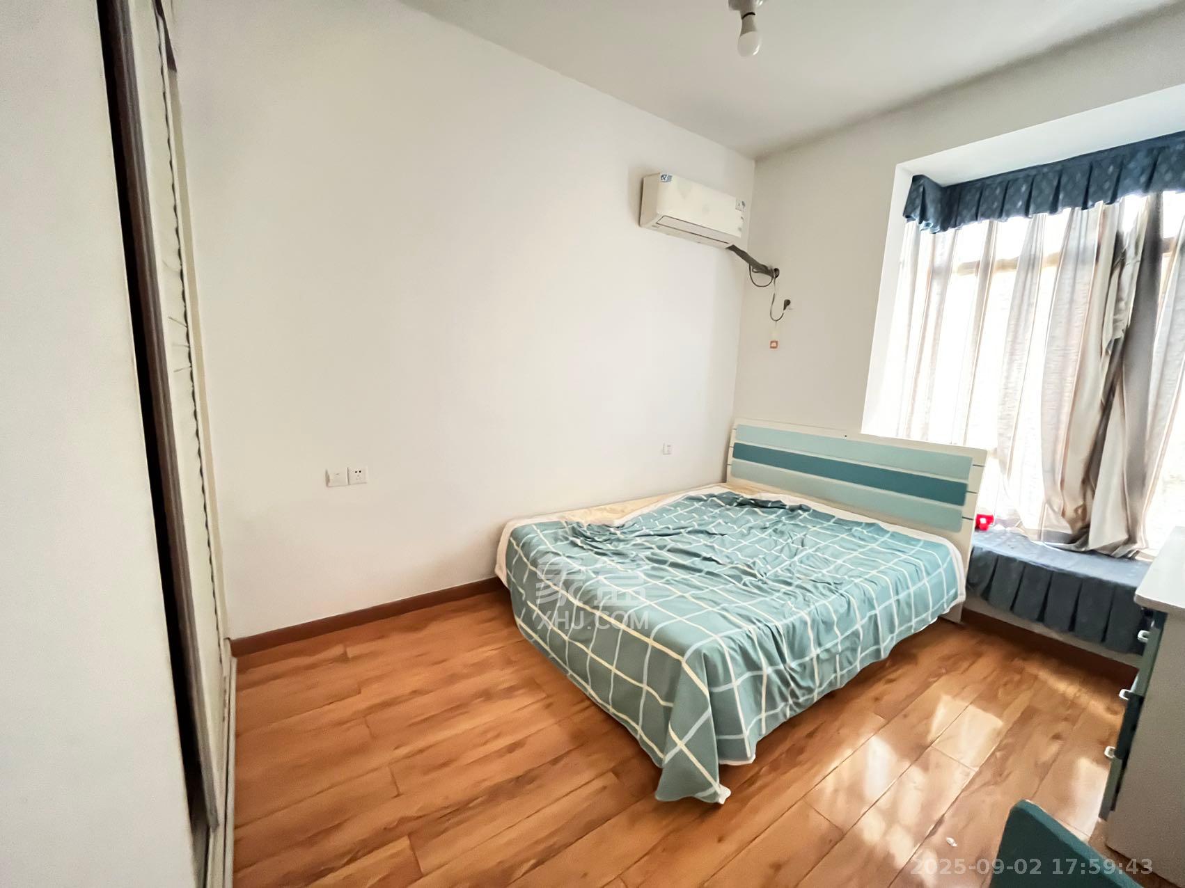 顺天黄金海岸  3室2厅2卫    2800.0元/月 顺天黄金海岸  3室2厅2卫    2800.0元/月室内图