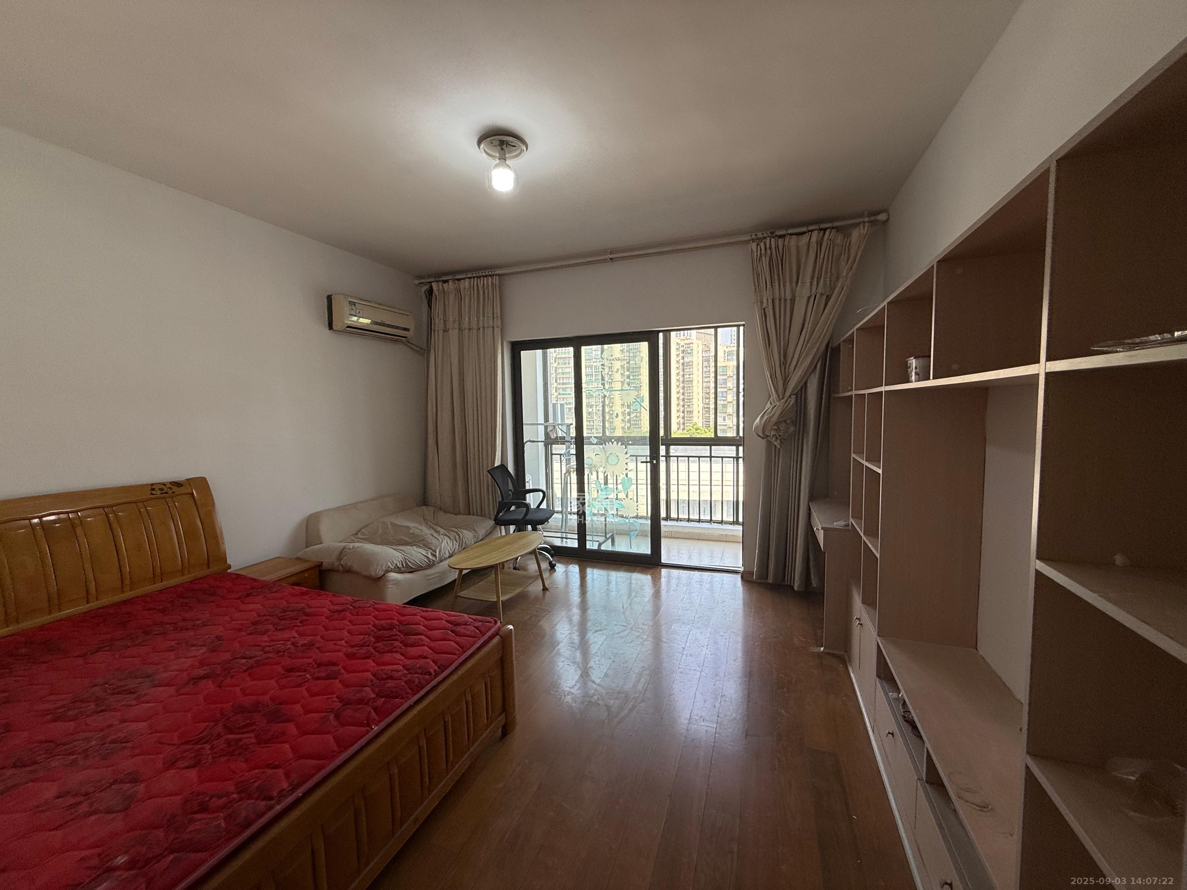 远大麓园  1室1厅1卫    1500.0元/月室内图