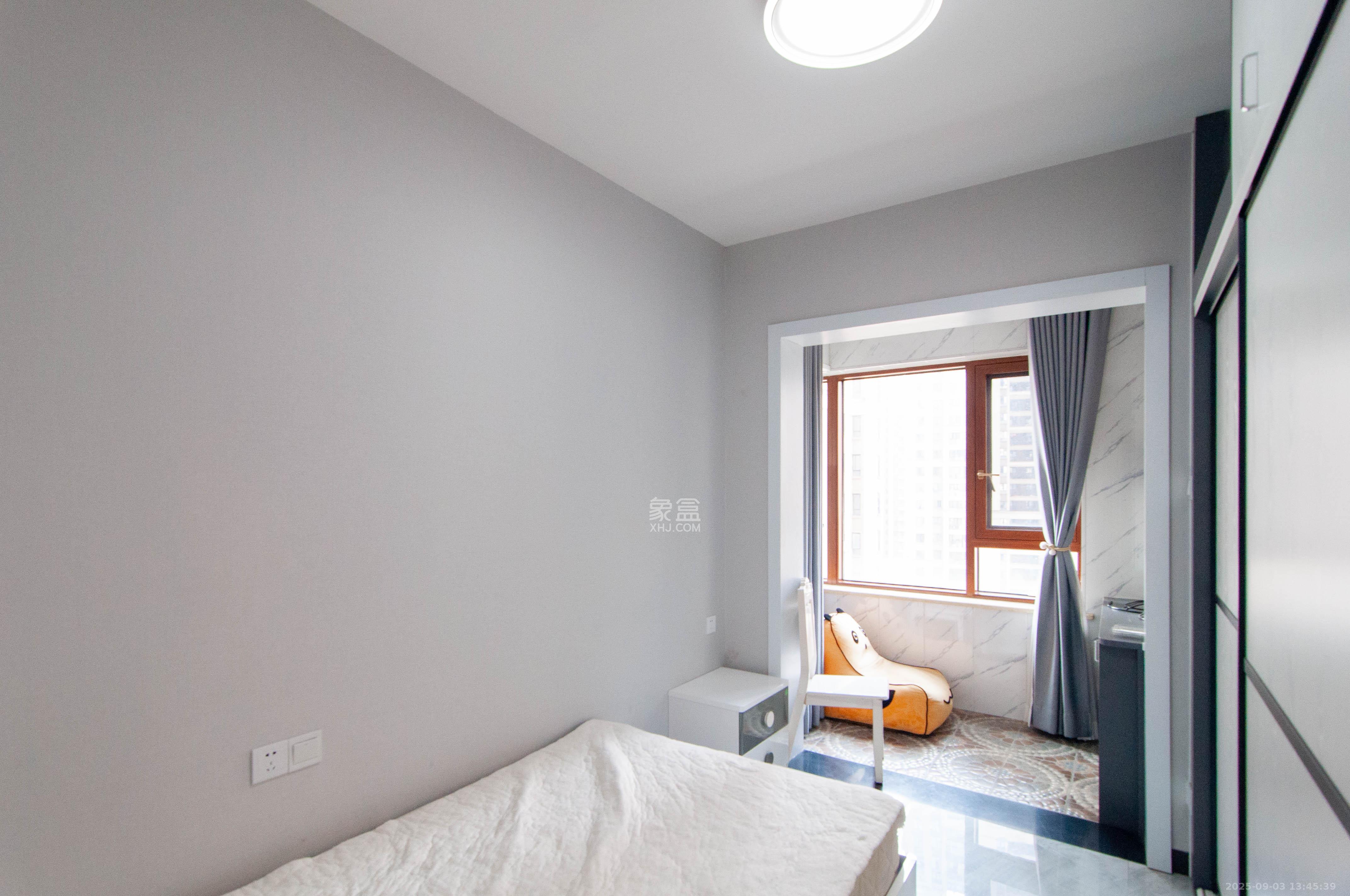 卓越浅水湾  3室2厅2卫    210.0万其他