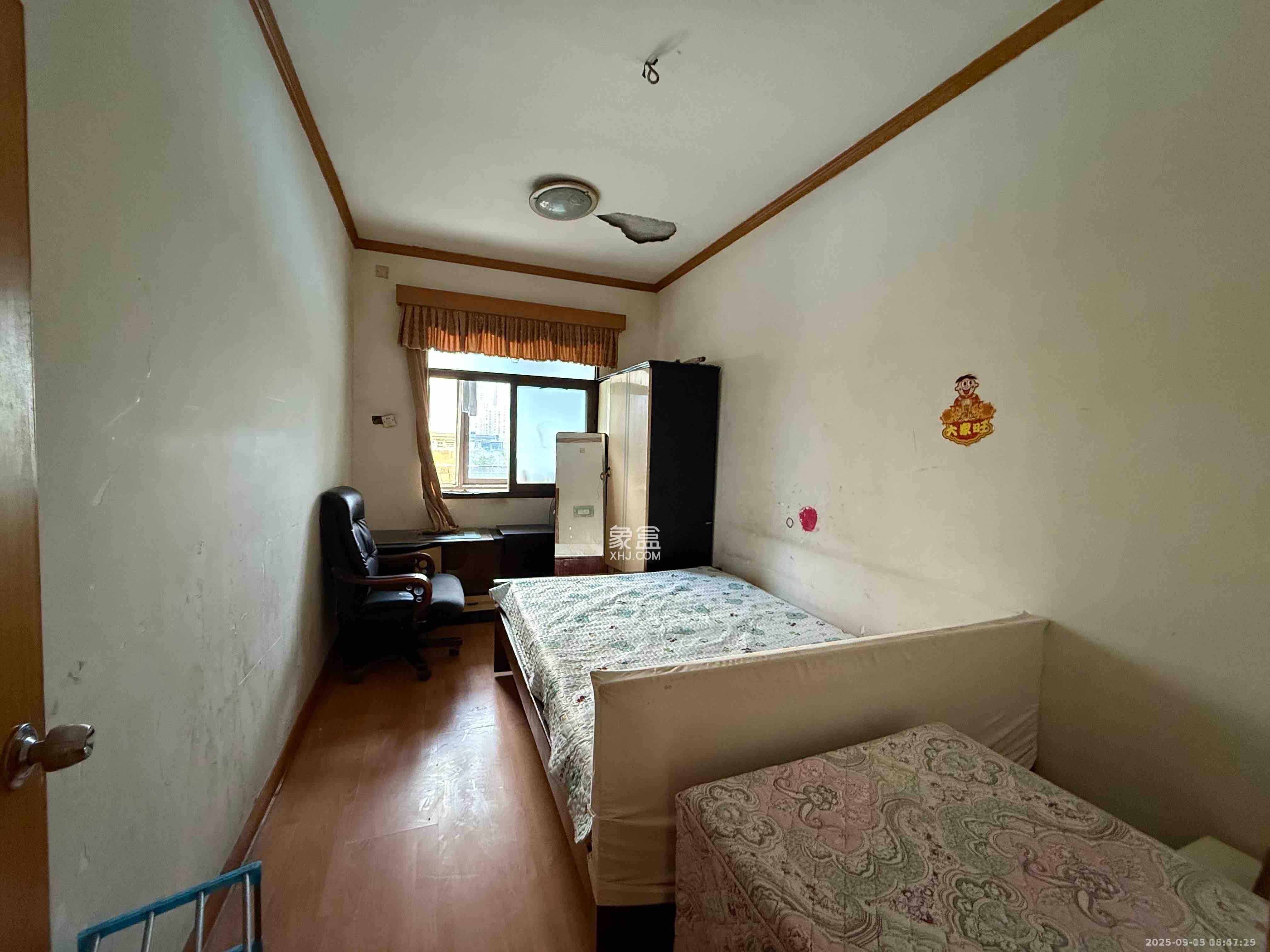 正圆小区(树木岭) 1室2厅1卫 1600.0元/月 正圆小区(树木岭) 1室2厅1卫 1600.0元/月室内图